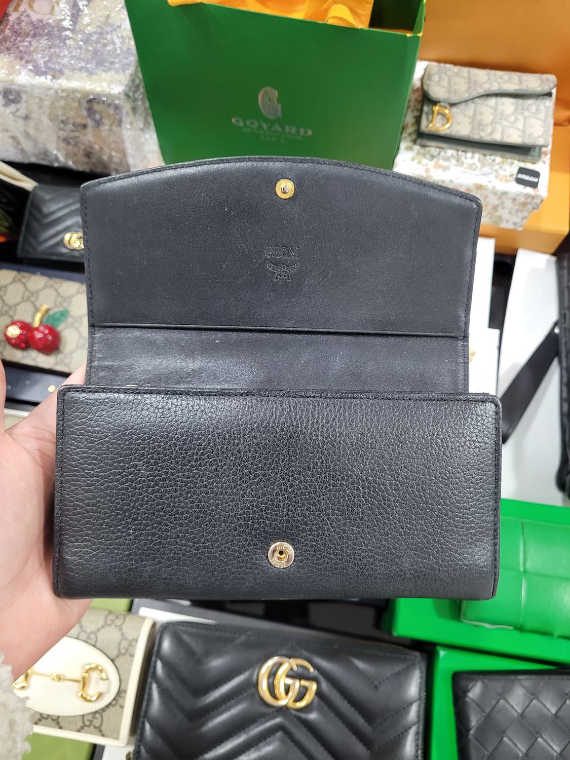 MCM 블랙 장지갑 남여공용 상품이미지9