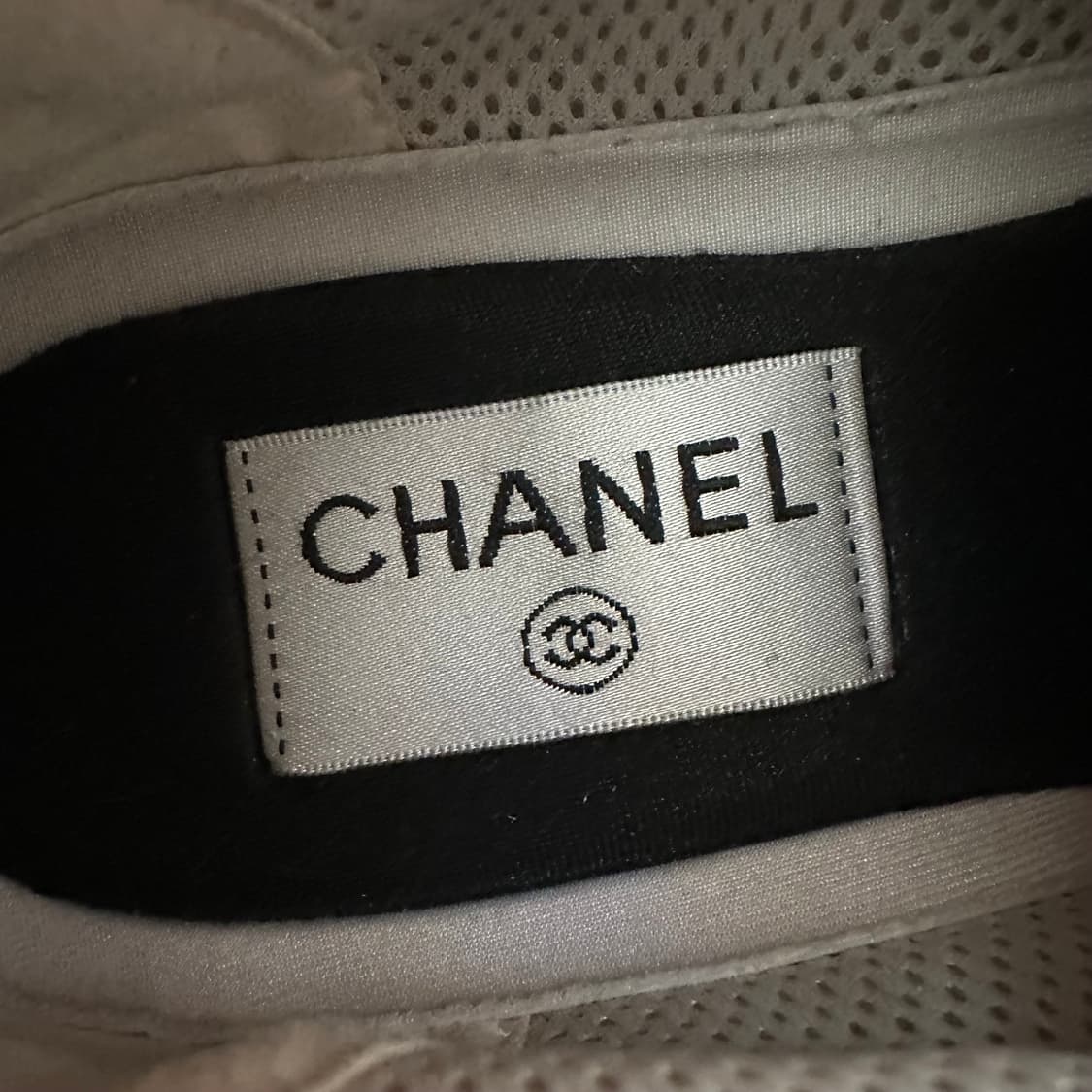 샤넬 프린티드 스니커즈 39 사이즈  상품이미지3