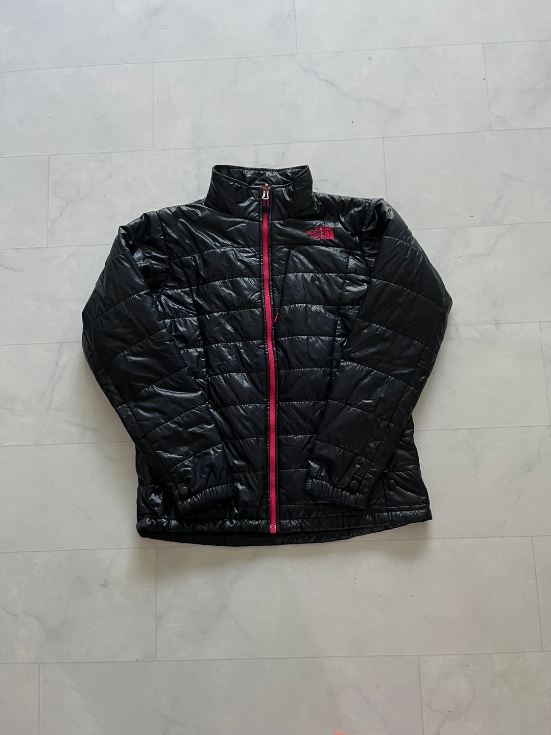 노스페이스 경량패딩 상품이미지2