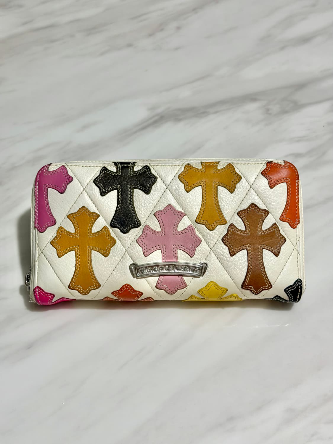 크롬하츠 VIC 멀티 레더패치 세메터리 장지갑 상품이미지1