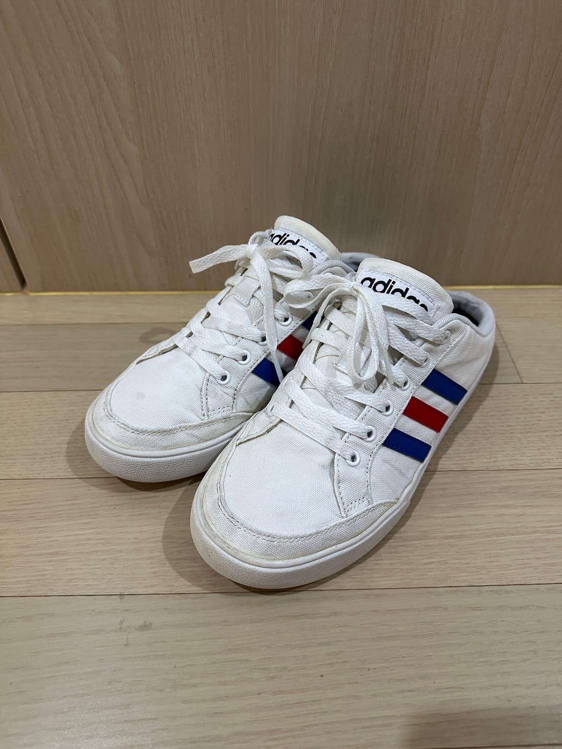 아디다스 네오 뮬 260 상품이미지1