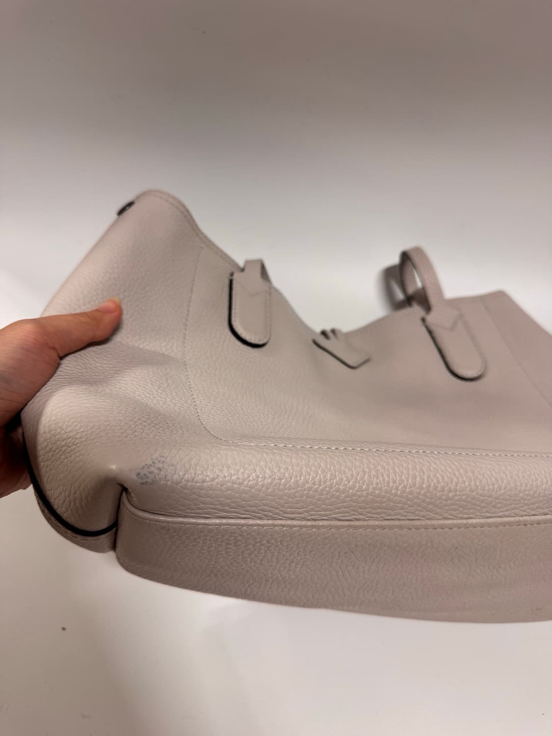 롱샴 아이보리 가죽 숄더백 상품이미지4