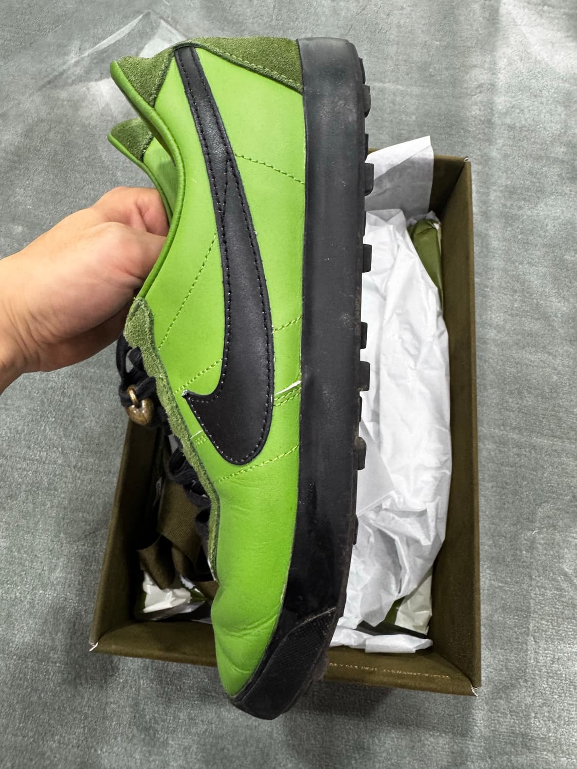 나이키 보디 아스트로그래버 클로로필블랙 280 판매 상품이미지5