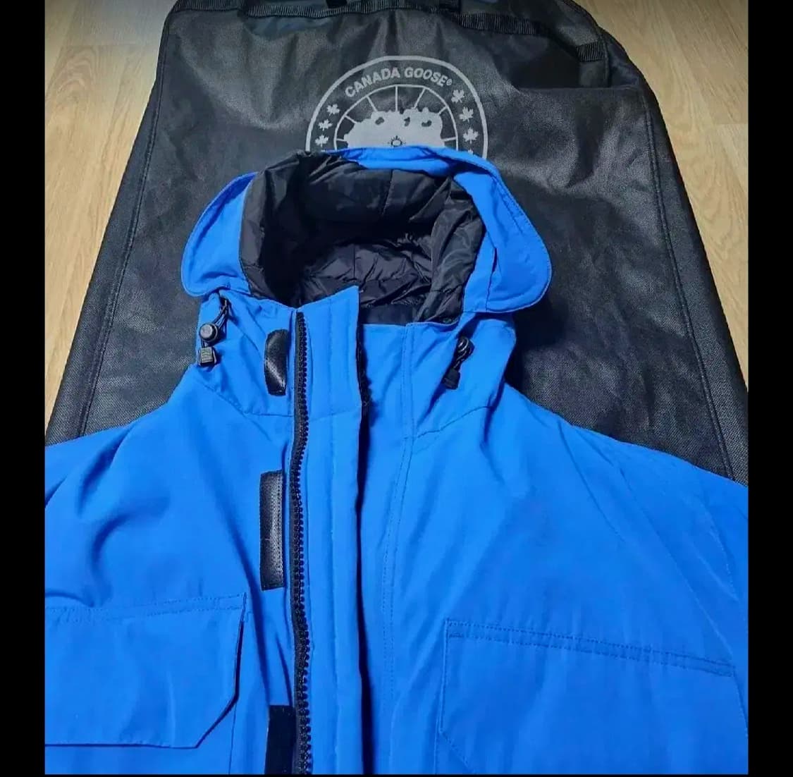 캐나다산 정품 캐나다구스 PBI 블루 한정판 M/M 팝니다 상품이미지3