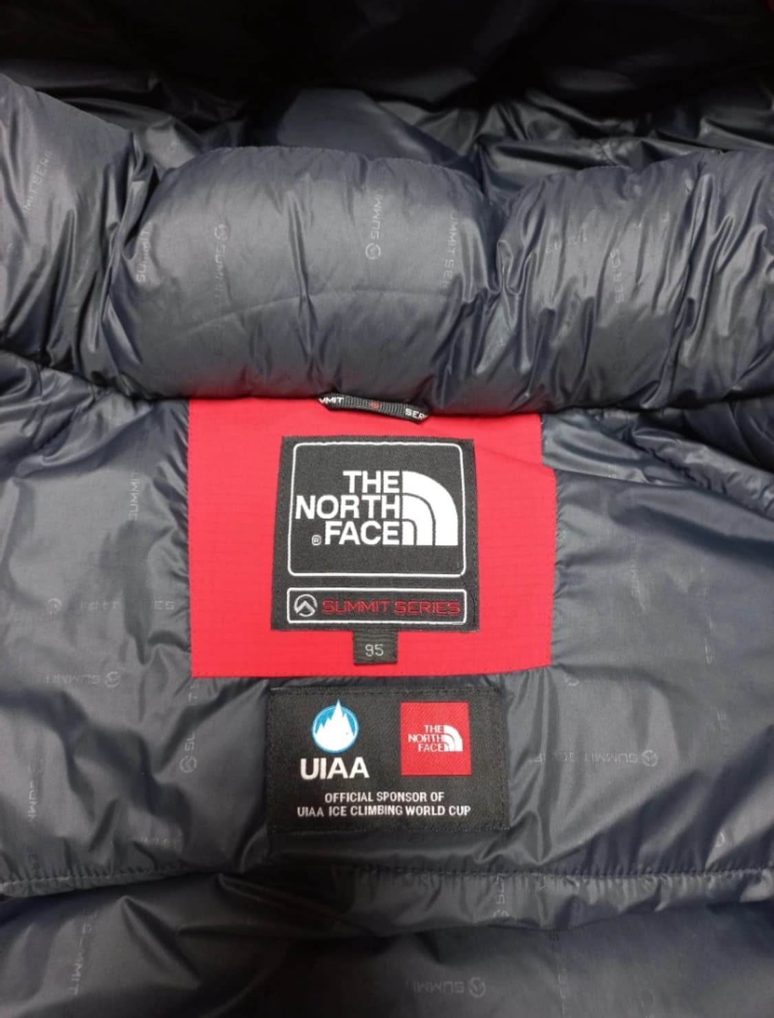 노스페이스 히말라야2 대장패딩 팝니다  상품이미지3