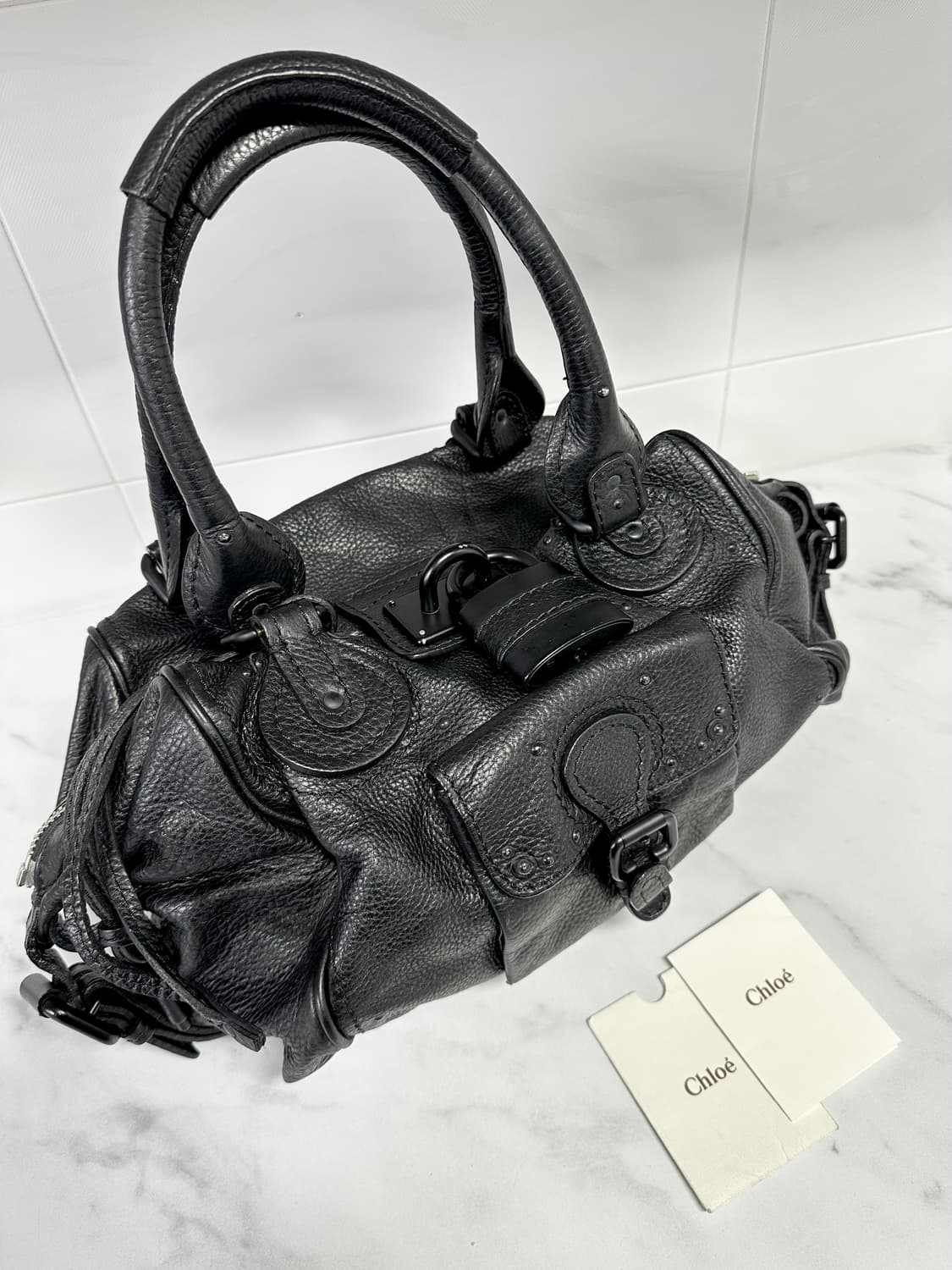 ❌거래중[A+ 정품] 끌로에 패딩턴백 올블랙 상품이미지7