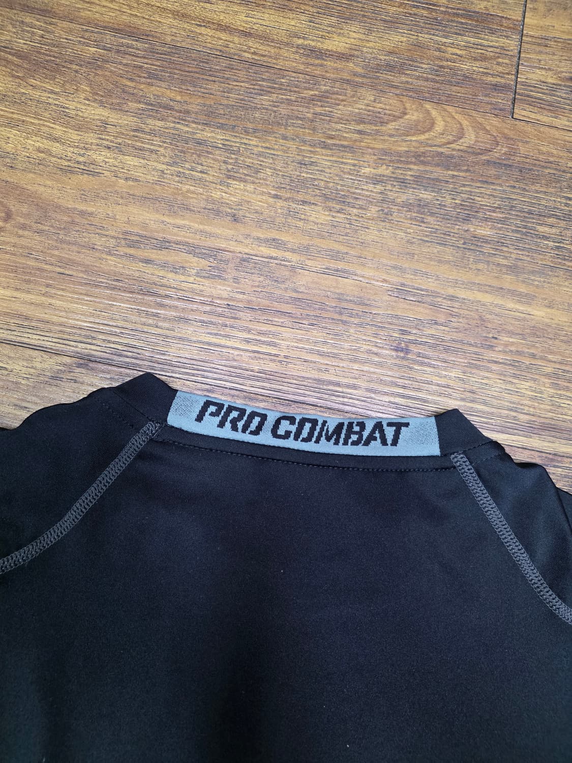 나이키 프로컴뱃 컴프레션 나시탑 상품이미지9