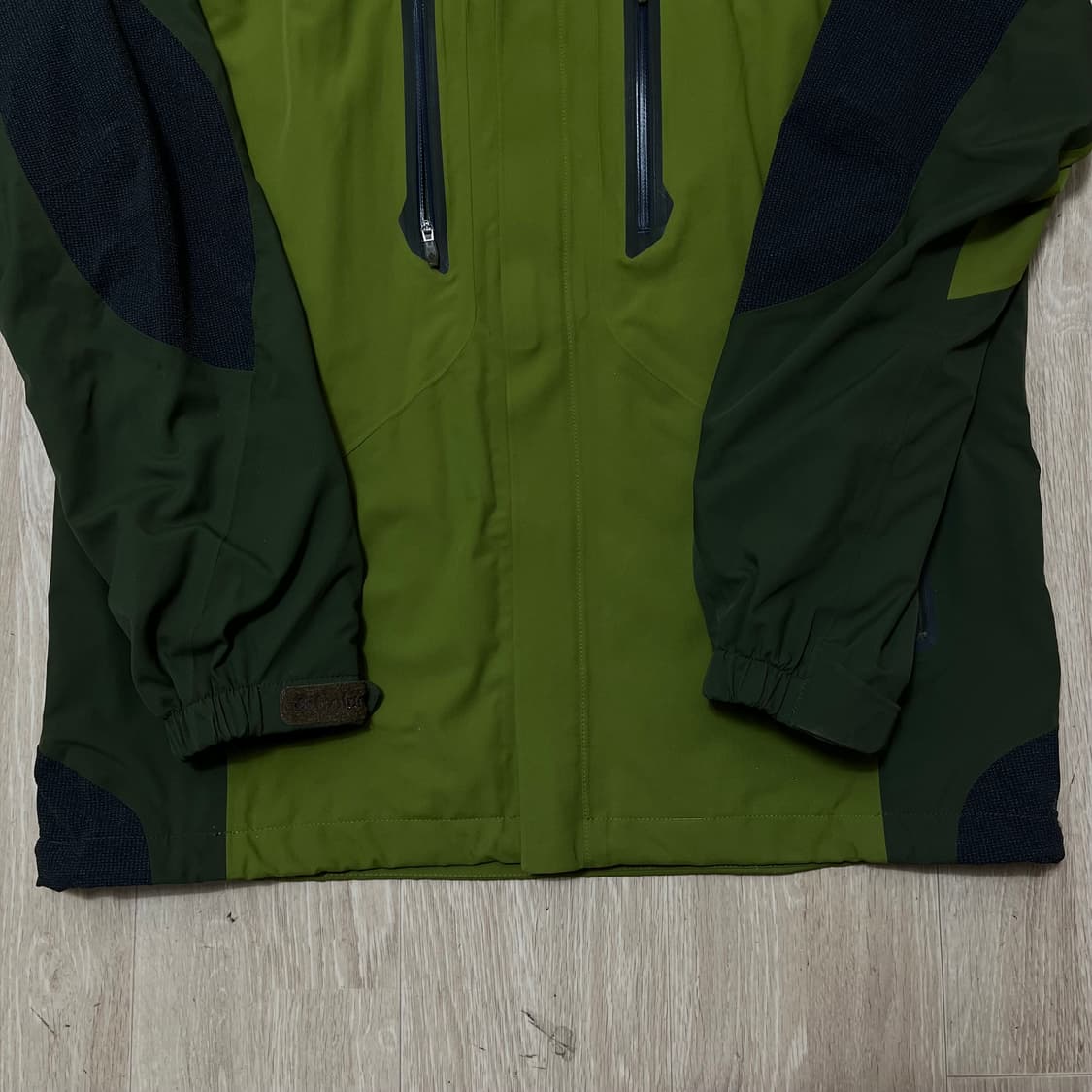 컬럼비아 옴니테크 방수 바람막이 자켓 L/100 상품이미지3