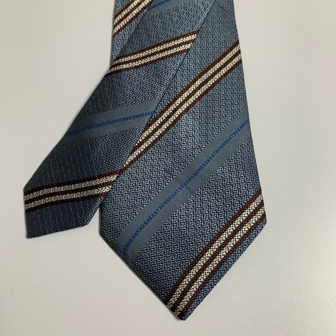 버버리(BURBERRY) 스트라이프 명품넥타이 로고플레이 A+등급 상품이미지4