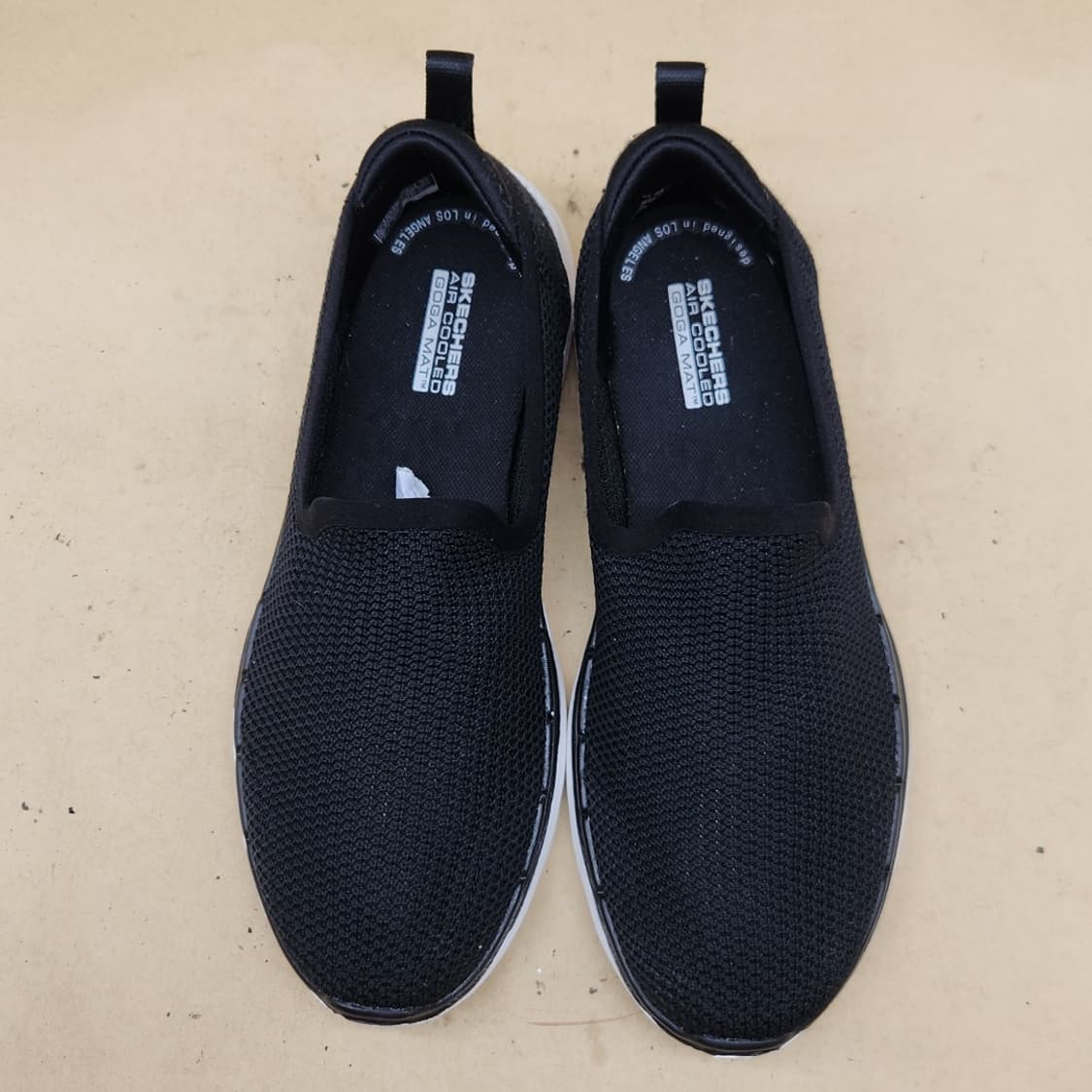 스케쳐스 고워크6 슬립온 235 상품이미지2