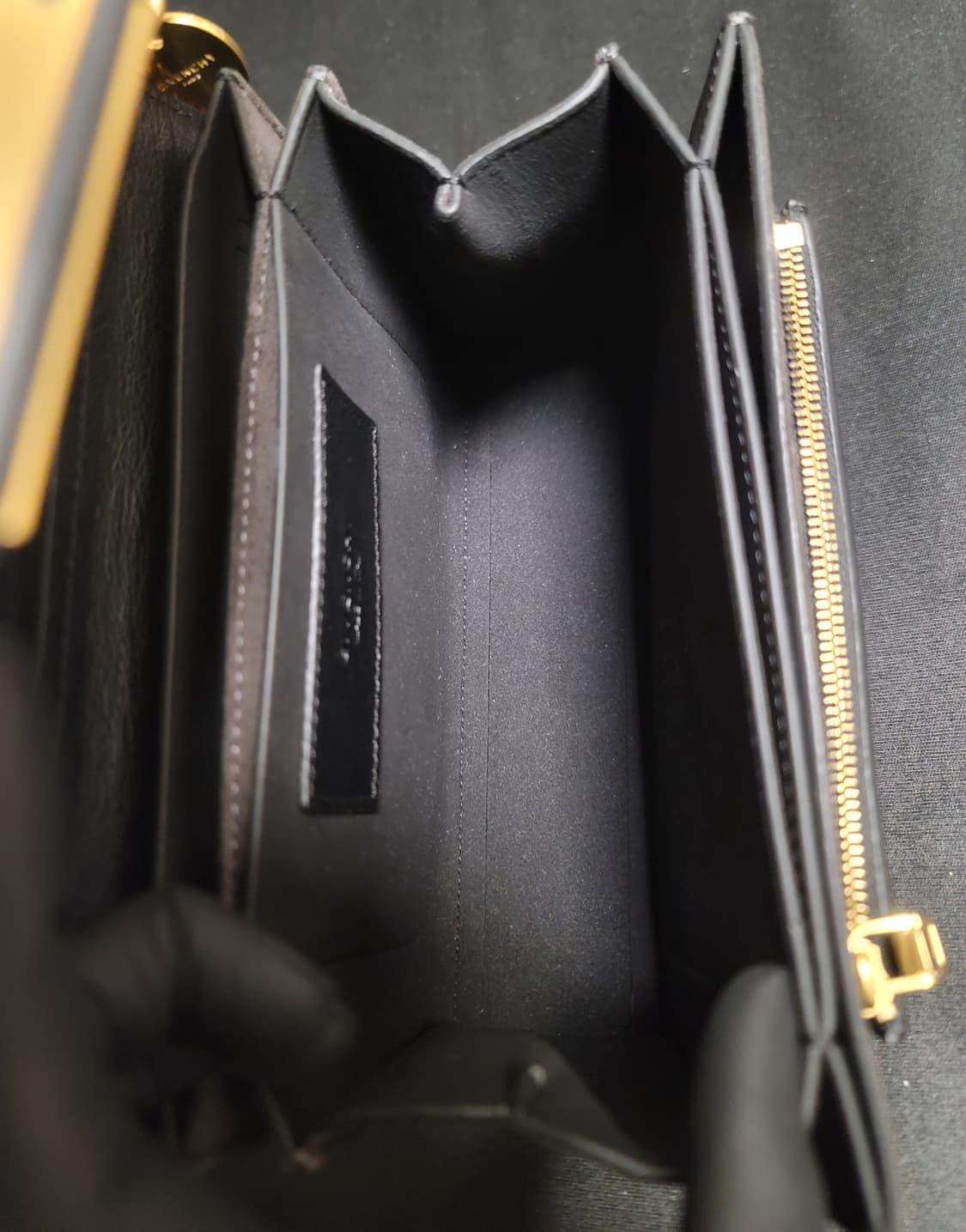 지방시 가방 숄더백,토트백(디올샤넬프라다루이비통구찌셀린느생로랑발렌시아가) 상품이미지6