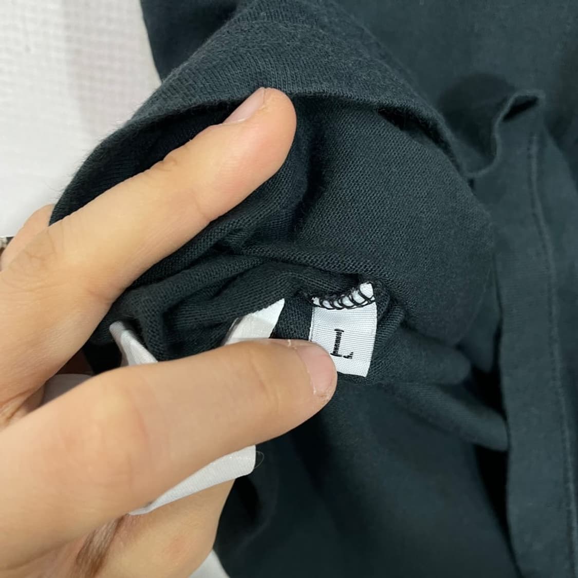 프라다 아카이브 브이넥 반팔티 상품이미지7