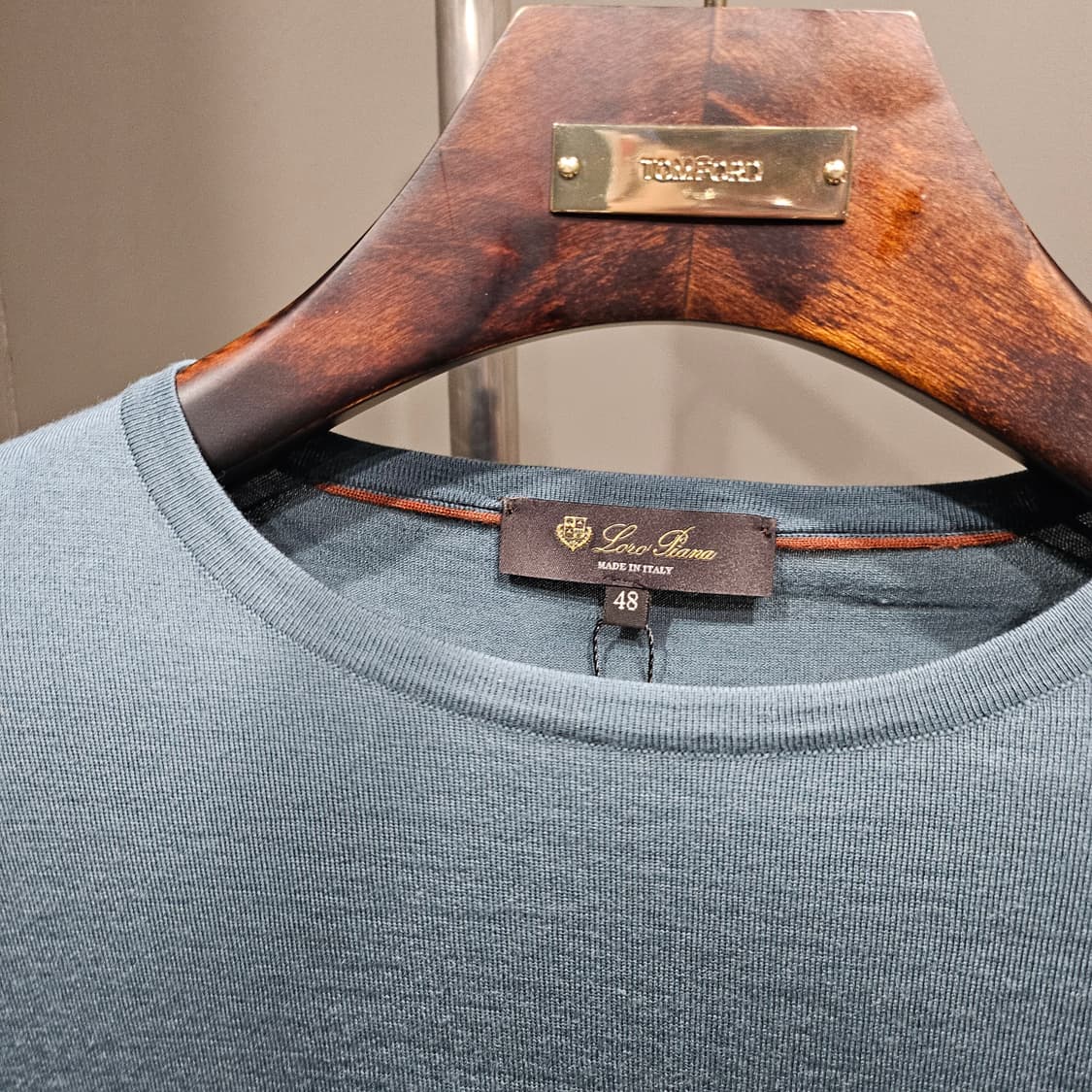 로로피아나 버진 울 니트 크루넥 니트 상품이미지4