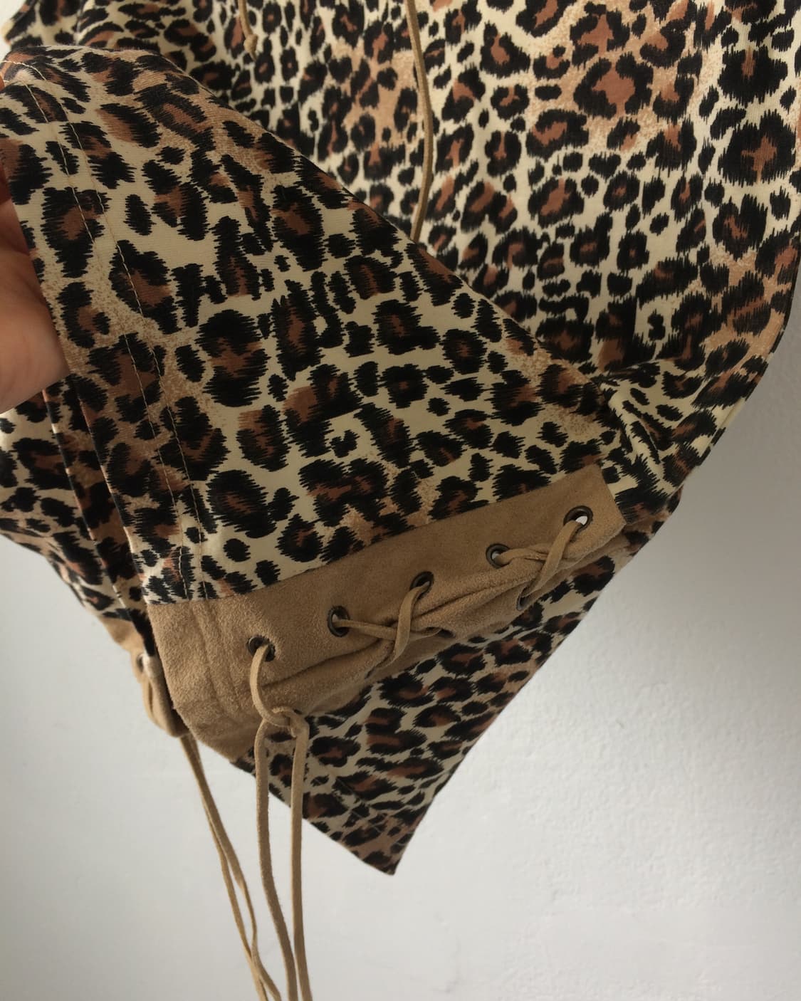 Lace up point leopard pattern sleeveless 상품이미지4