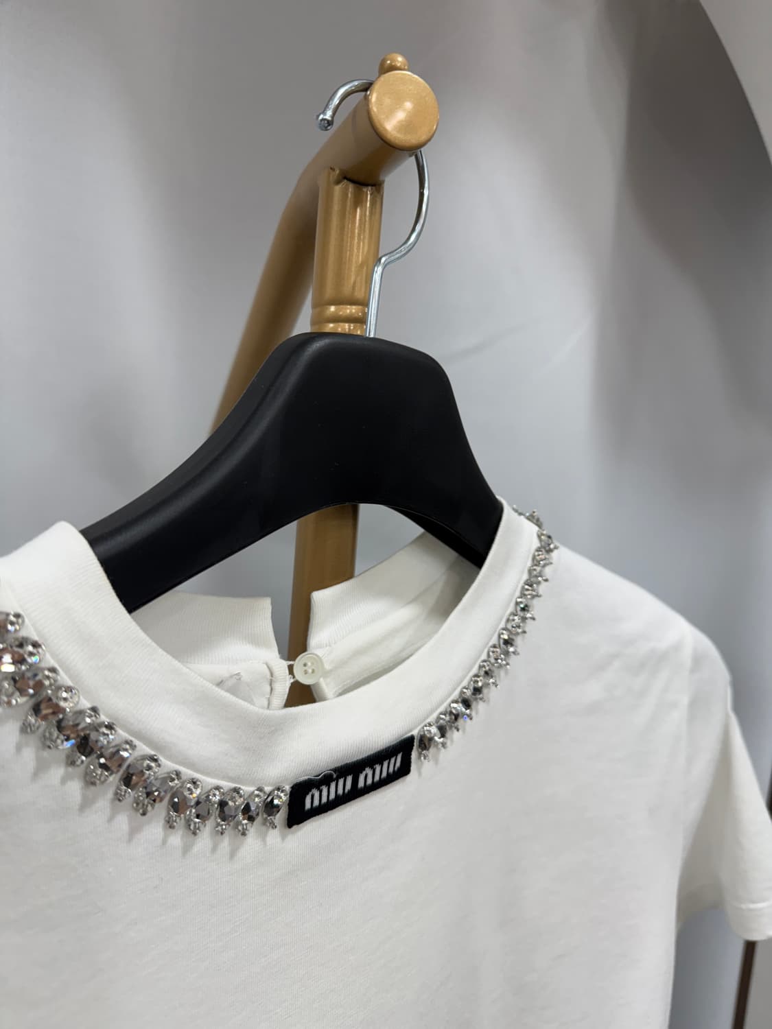 미우미우 로고 반팔티 L  상품이미지2