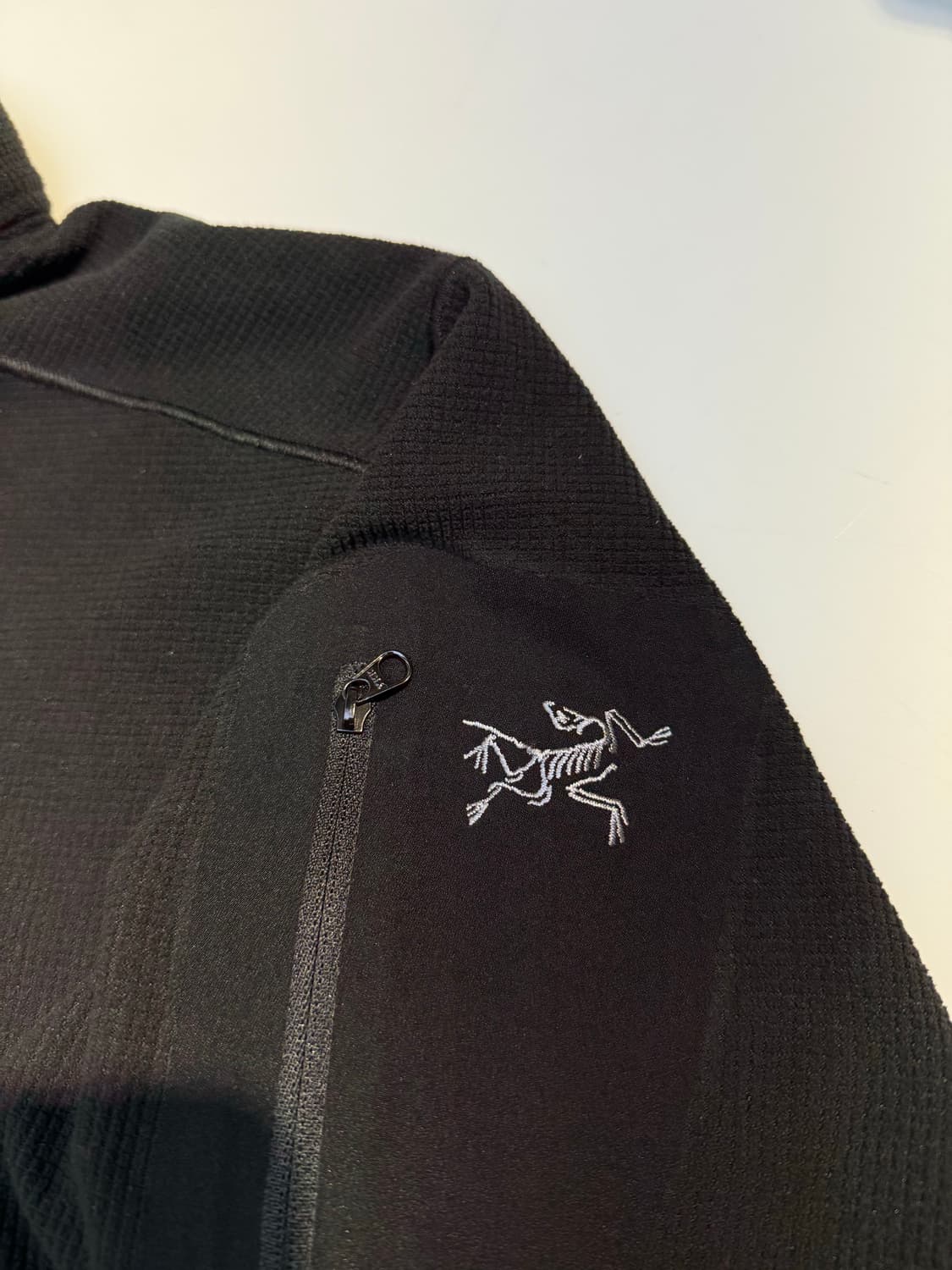 아크테릭스 델타 LT 짚 넥 M 상품이미지4