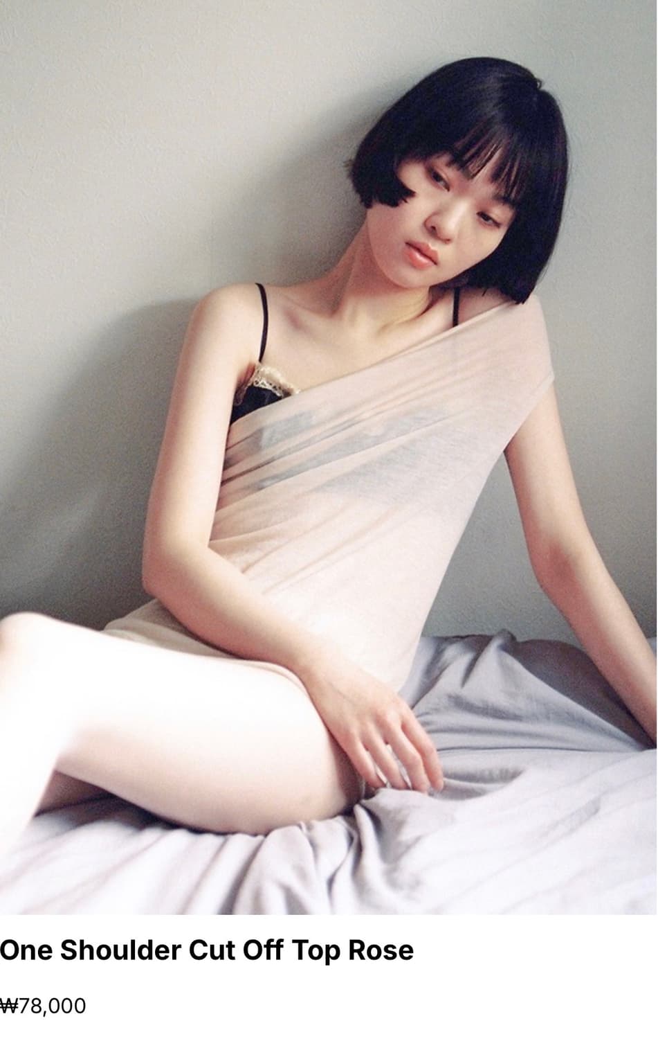 Moringa earth One shoulder cut off top  상품이미지1