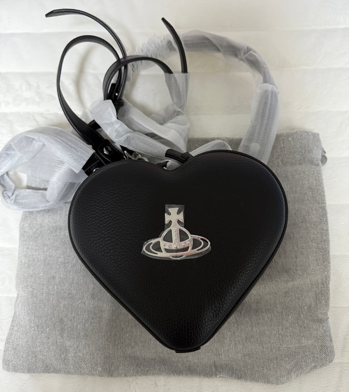 비비안웨스트우드 미니 하트 가죽 백팩 판매 상품이미지1