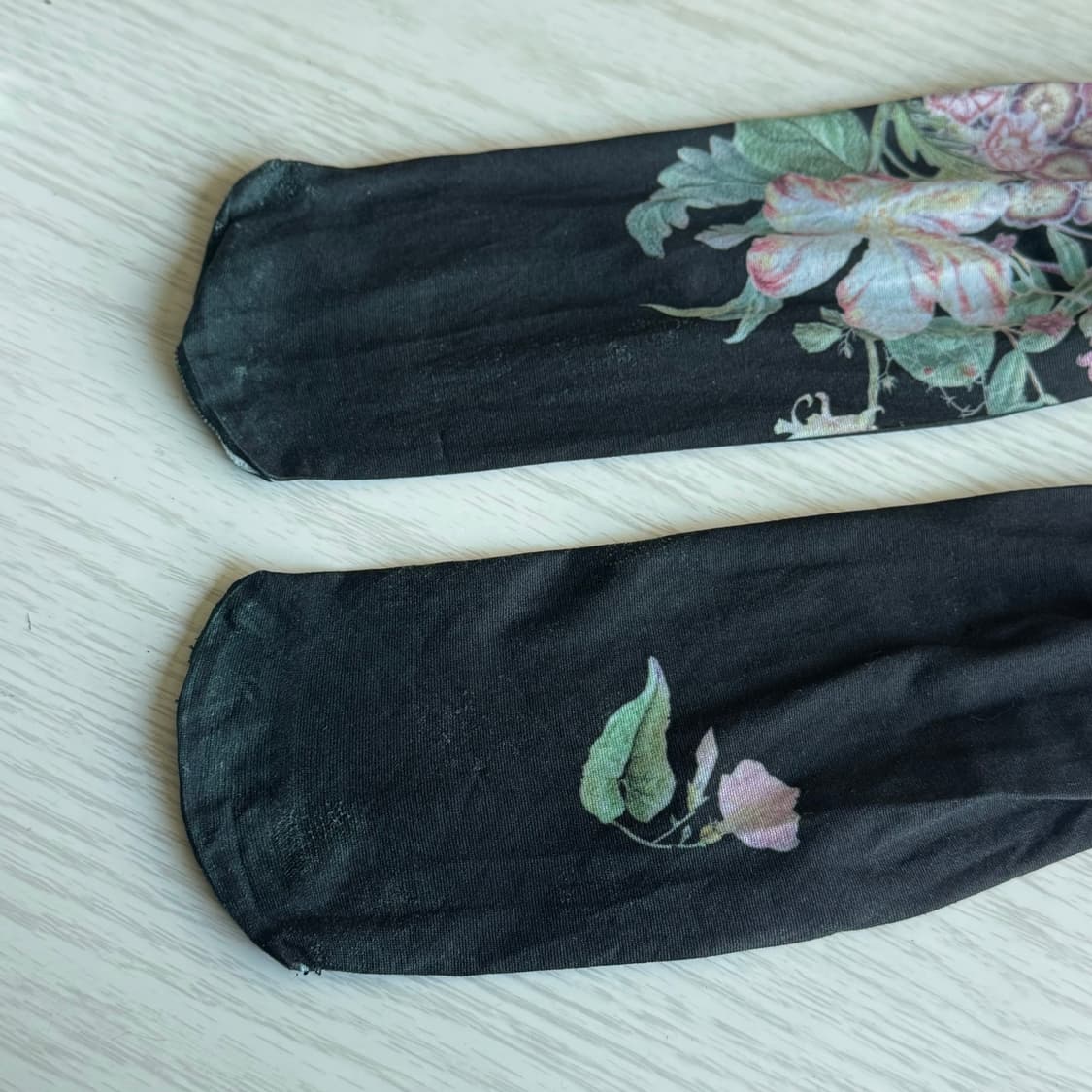 오픈와이와이 YY FLORAL TIGHTS BLACK 상품이미지3
