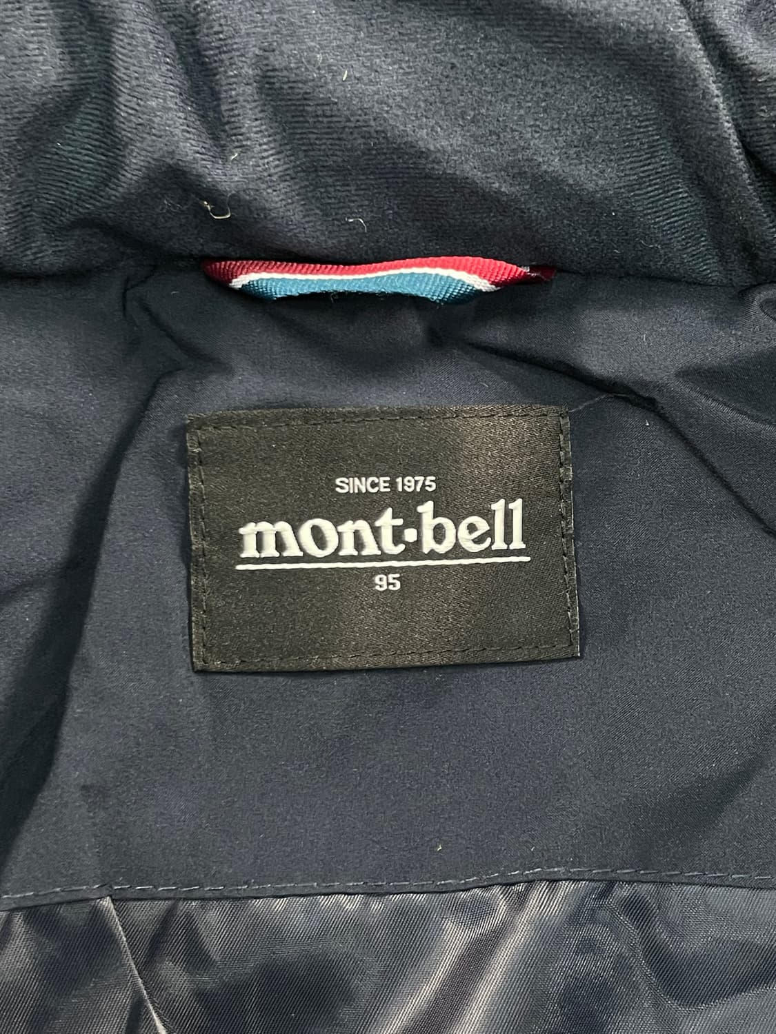 몽벨 데드스탁 후디드 경량 패딩 상품이미지7