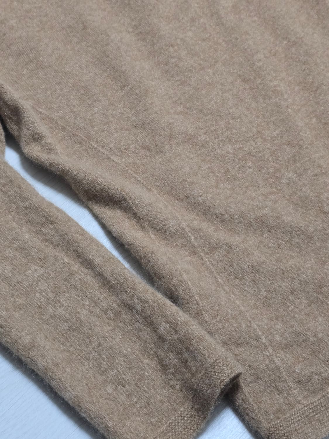 LBL 퓨어 캐시미어 100 베이지 니트 터틀넥 상품이미지4