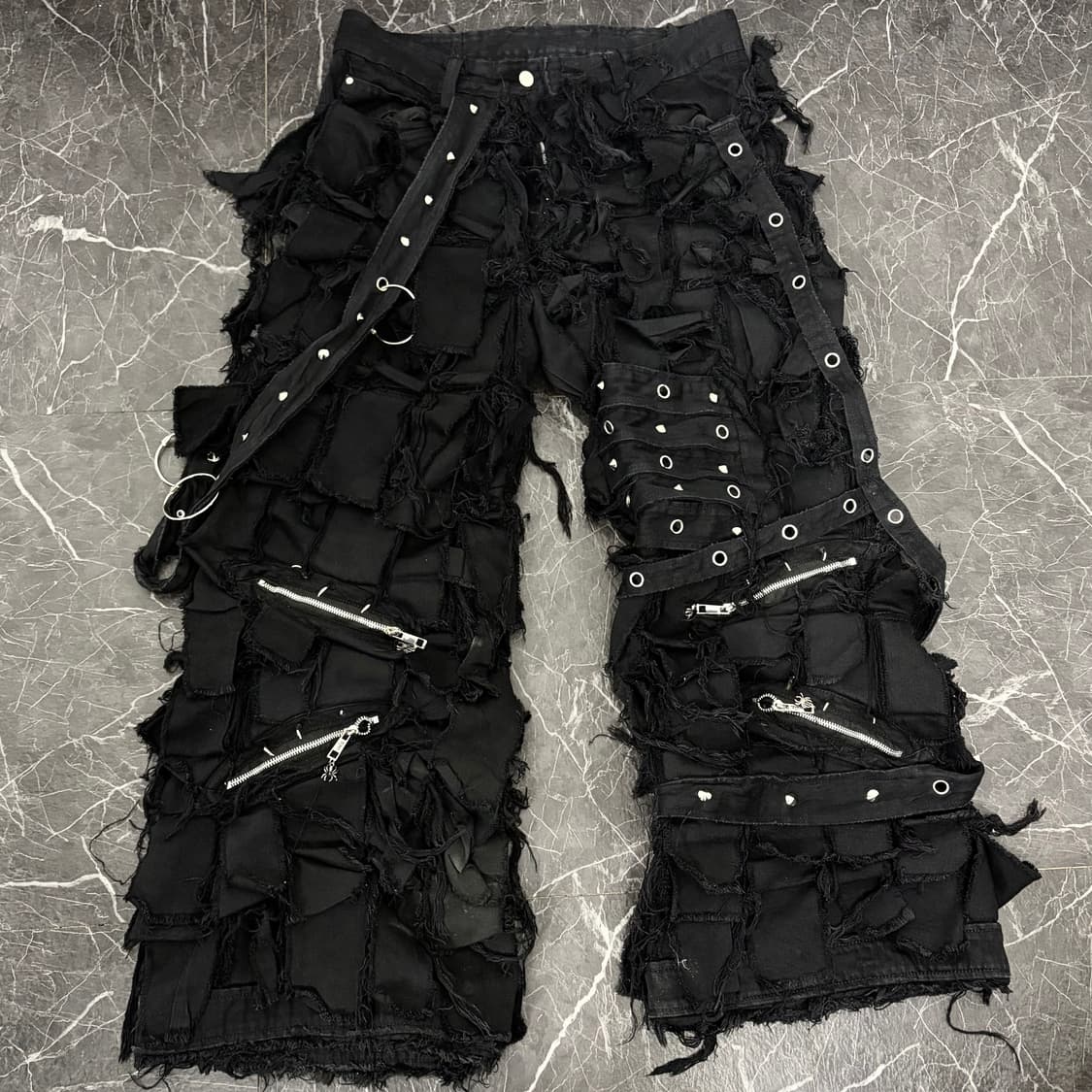 Uniz 블랙 몬스터 팬츠 상품이미지5