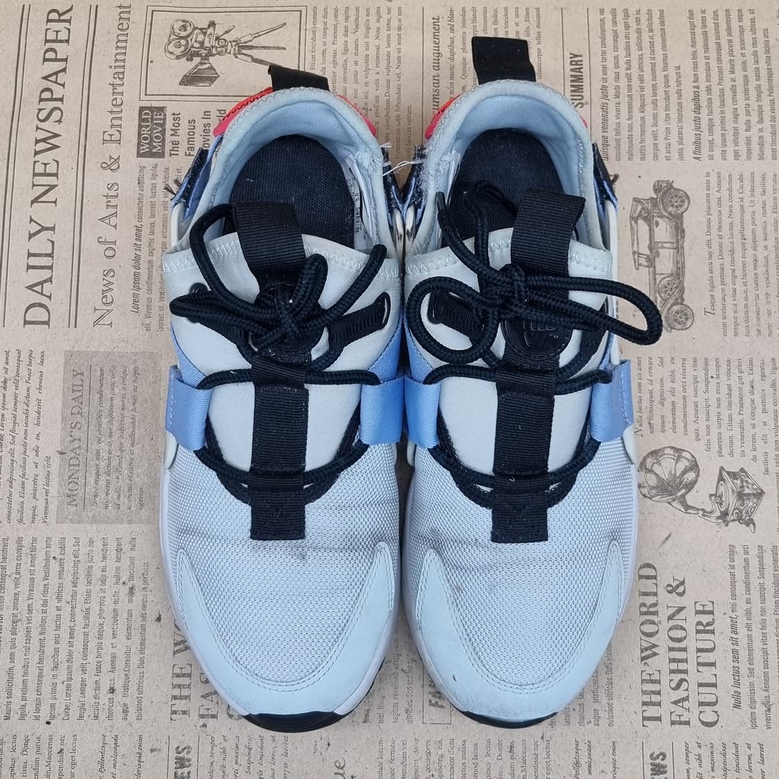 나이키 에어 허라취 시티로우 운동화230 상품이미지2