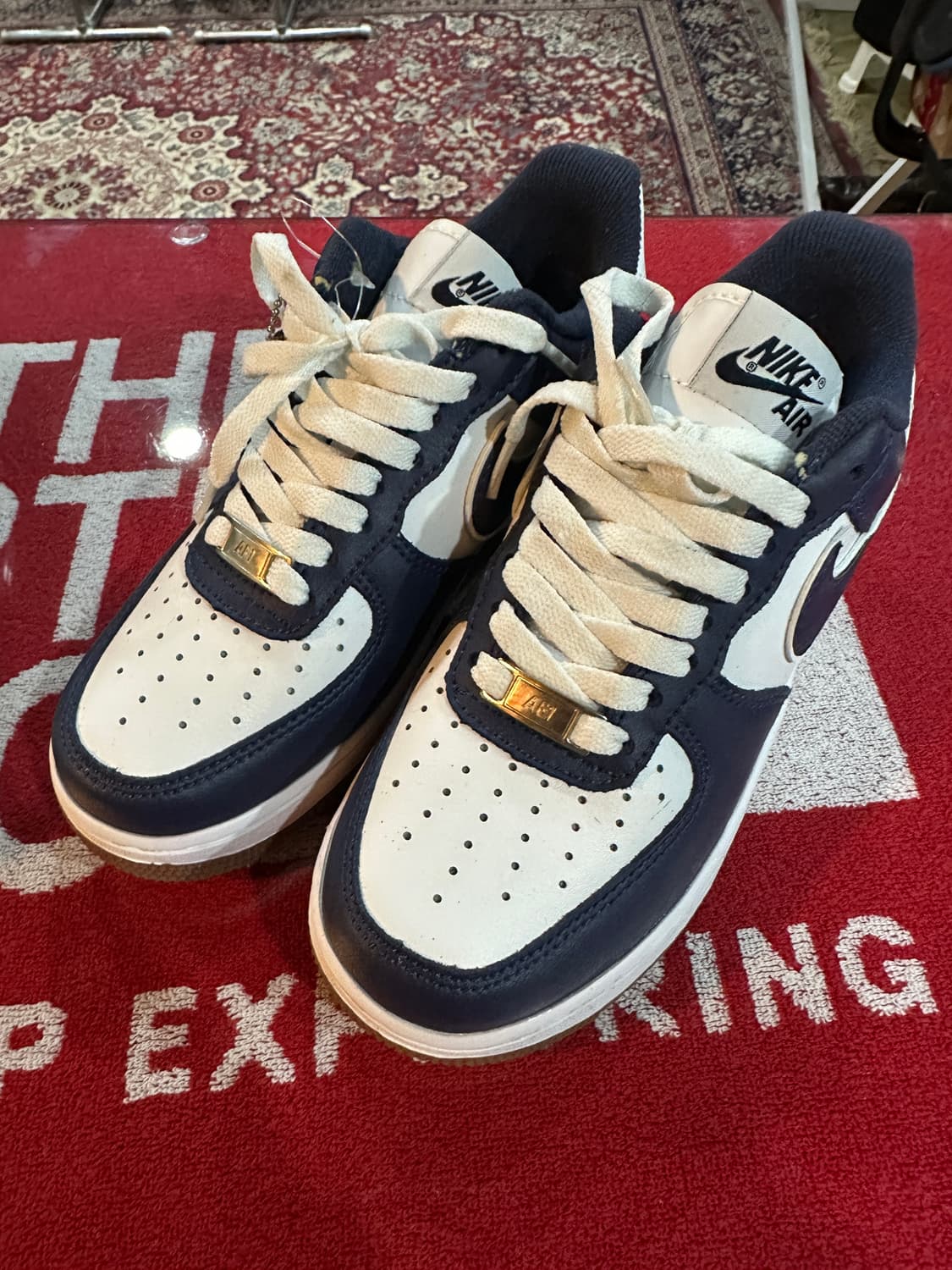 나이키 에어포스로우 235 상품이미지1