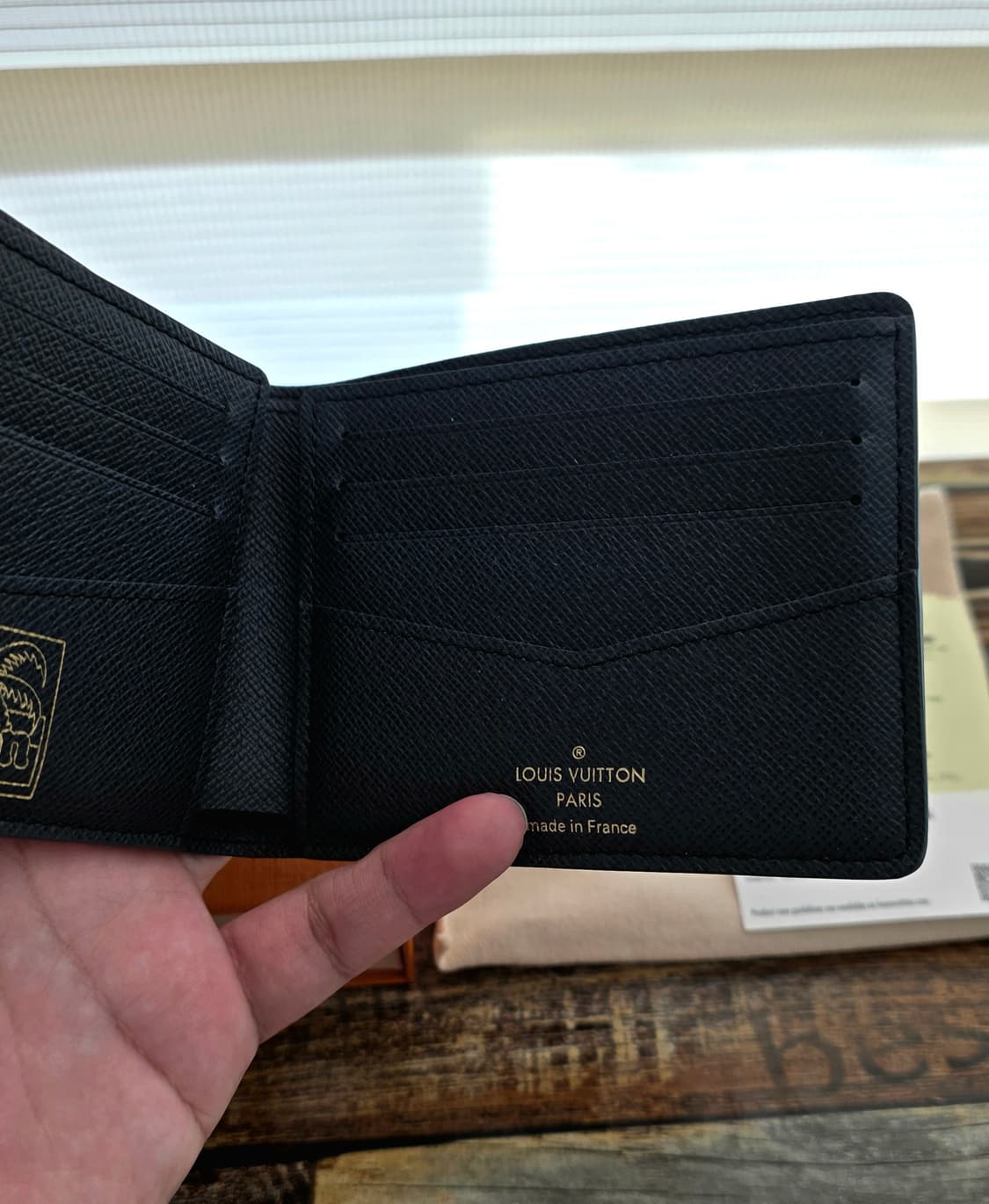 [새상품급,한정판]루이비통 서핑 반지갑 상품이미지6