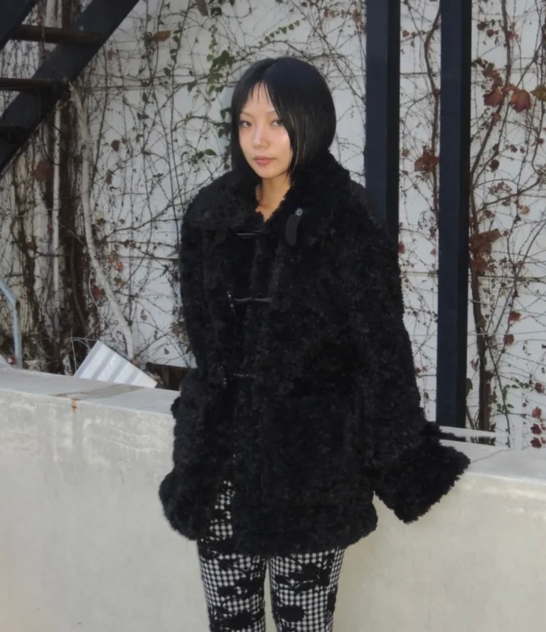 베이닝리버시블퍼무스탕자켓 에이블리블랙업모디무드카키포인트에트오소메 상품이미지1