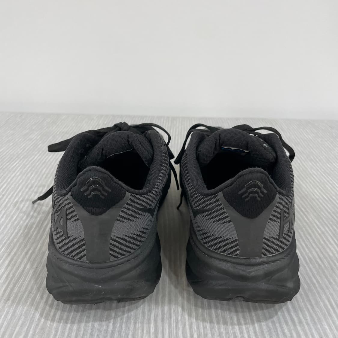 591) HOKA 호카 클리프톤9 블랙 운동화 260mm 상품이미지4