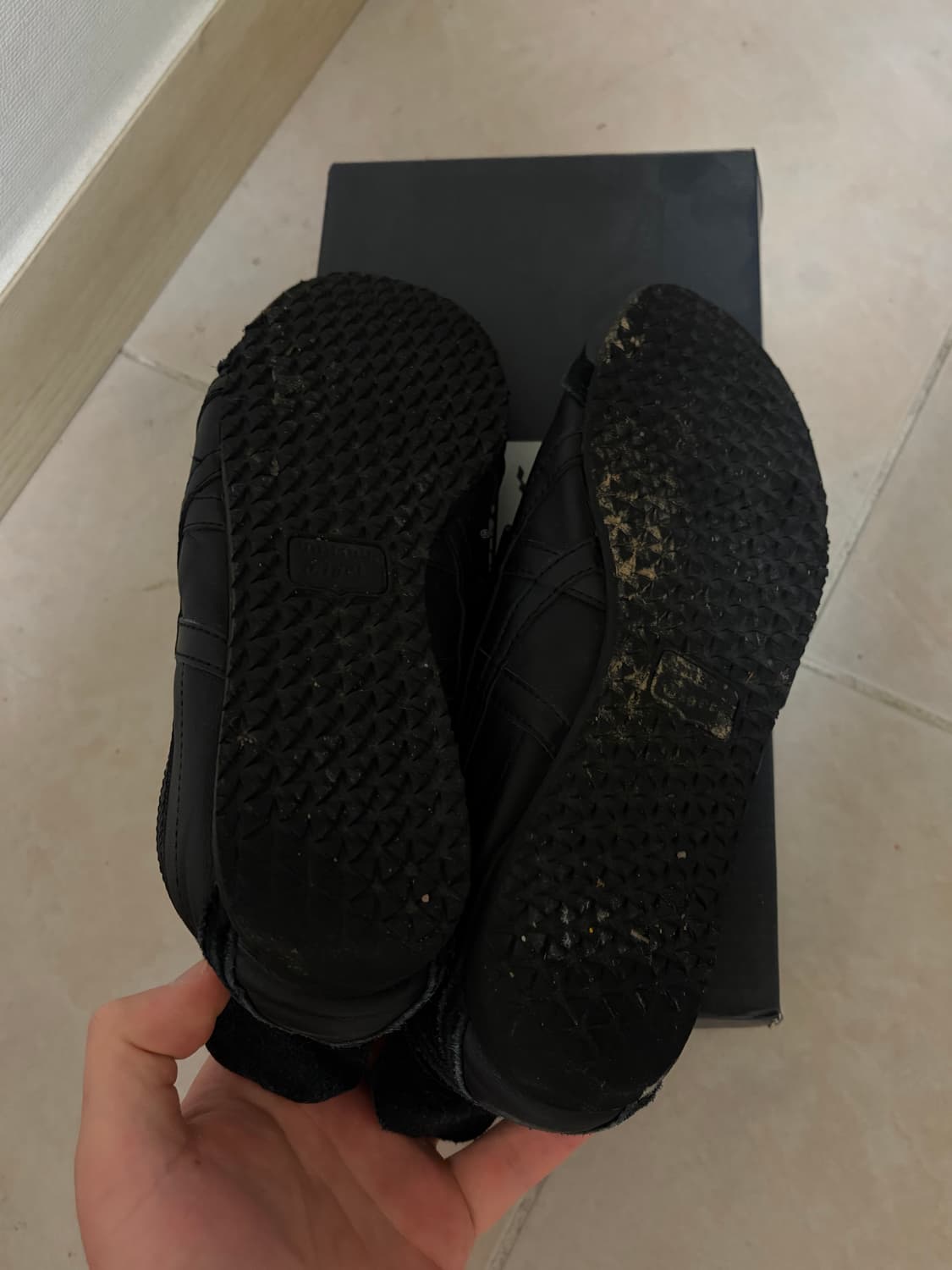 오니츠카타이거 멕시코 66 블랙 250사이즈 상품이미지5