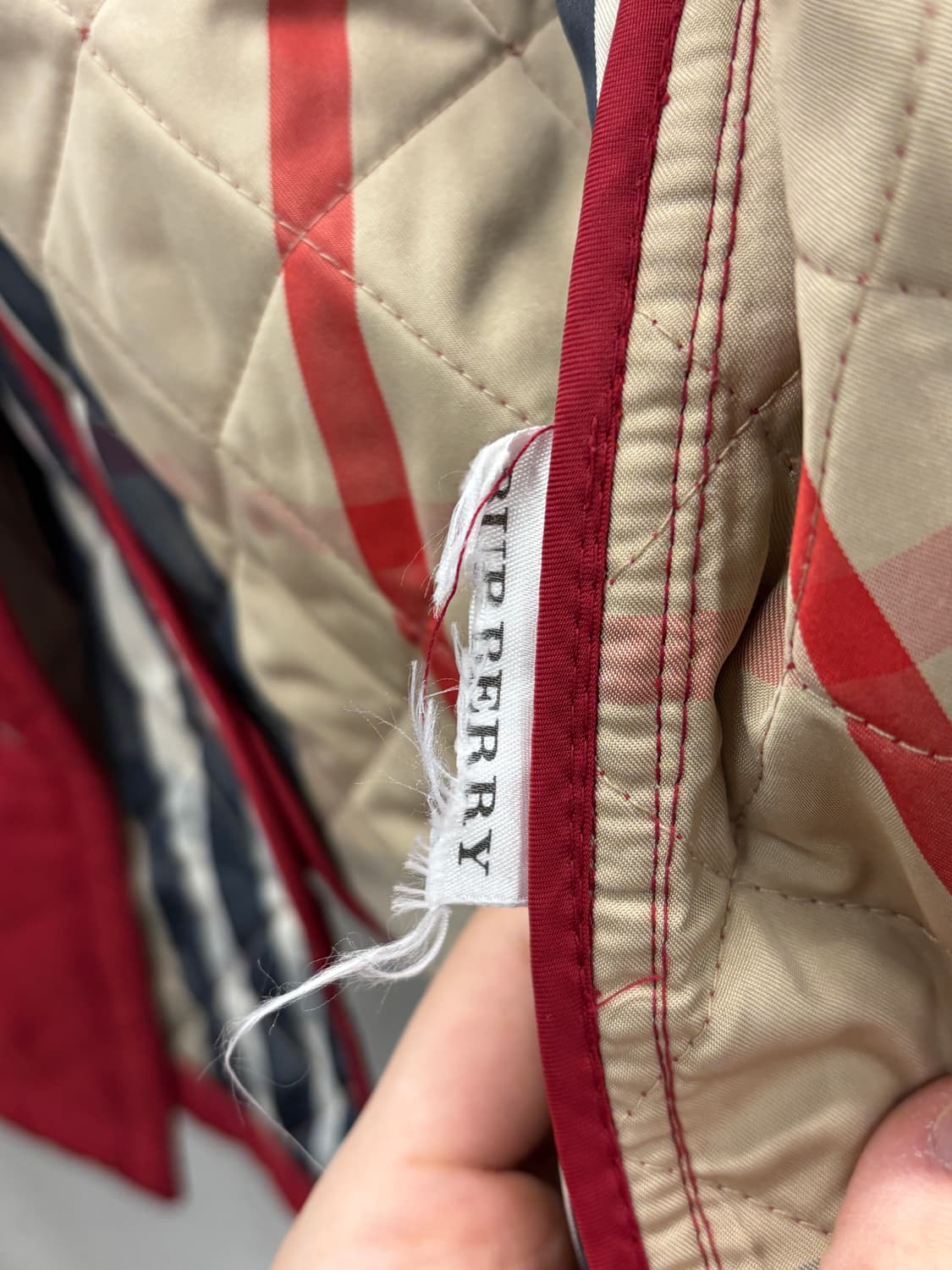 버버리 레드 퀼팅 더블 코트 8Y 상품이미지5