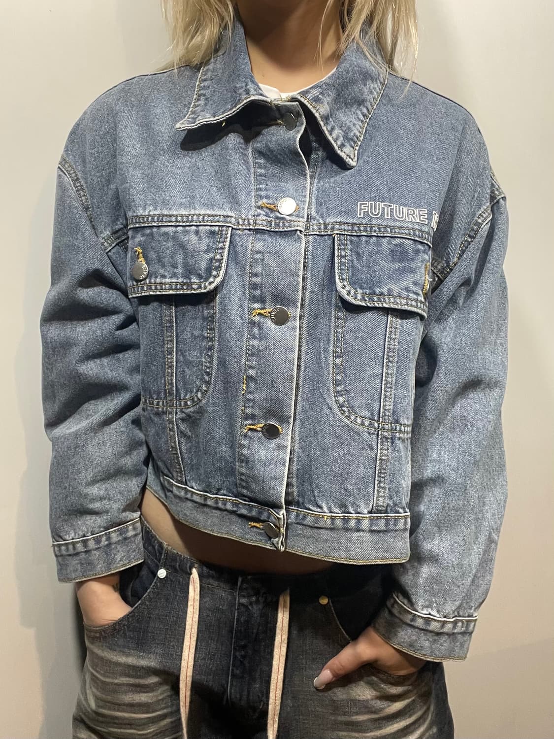 VANAKE 데님 크롭 자켓 상품이미지1