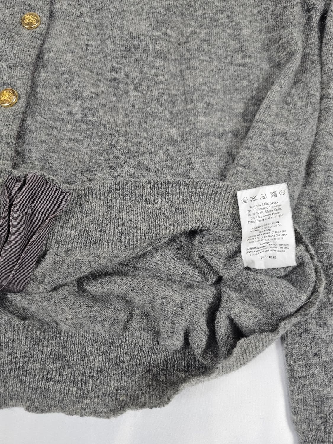 버버리라운드넥가디건 상품이미지4