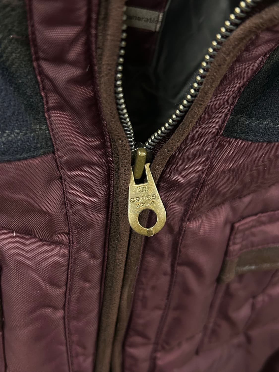 시리즈(series) 버건디 체크 패딩 점퍼 상품이미지4