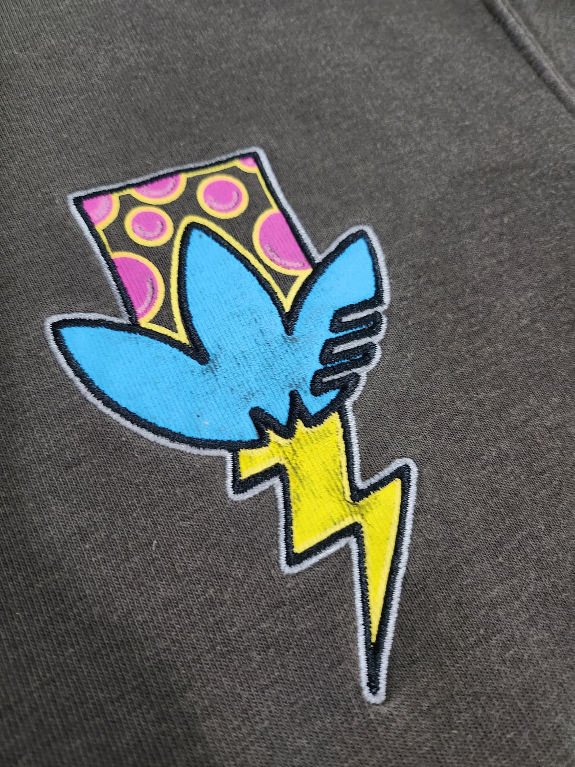 아디다스(Adidas) 그래픽 아트 후드 티셔츠 상품이미지5