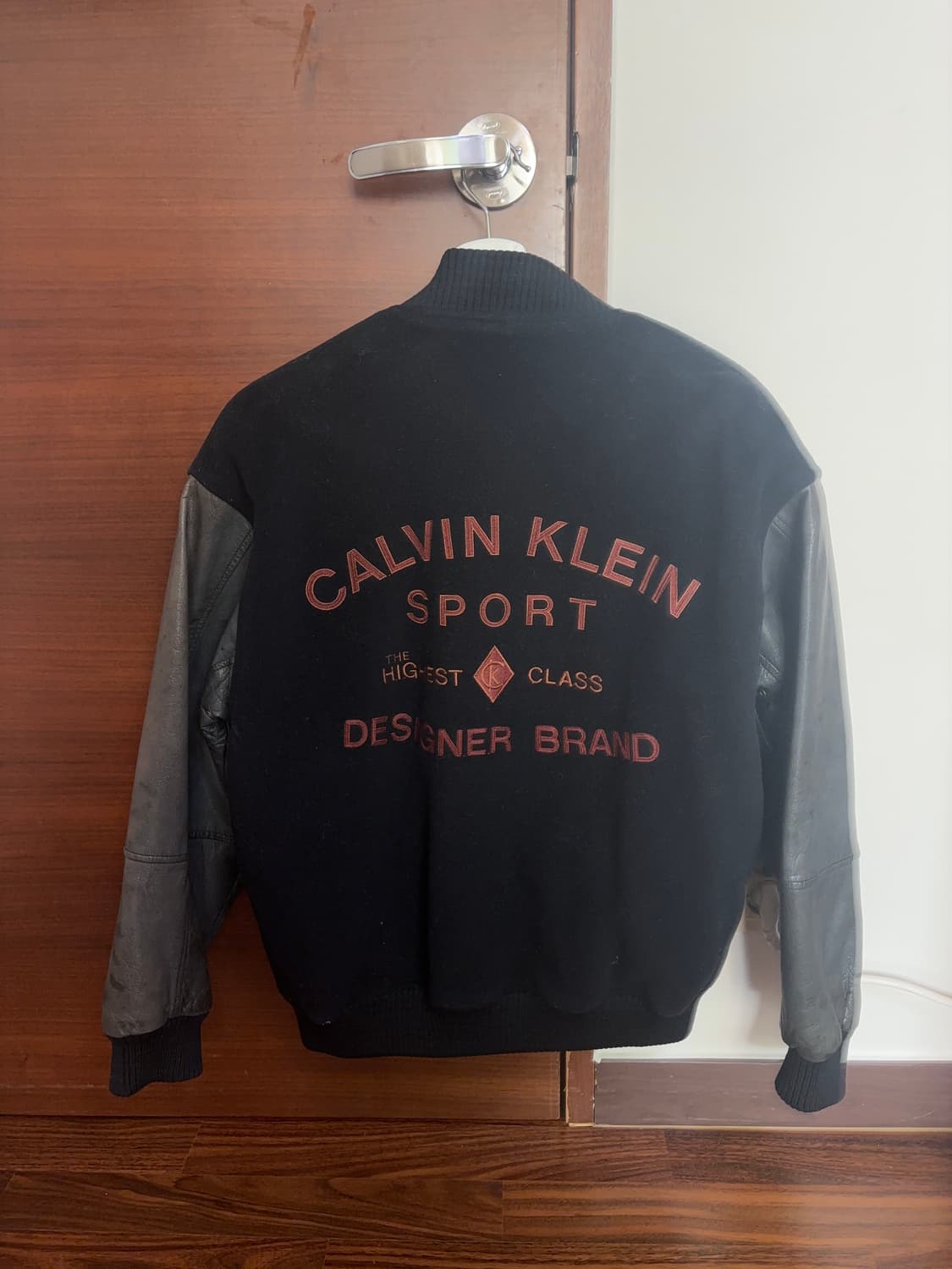 Calvin Klein 바시티 자켓 상품이미지2