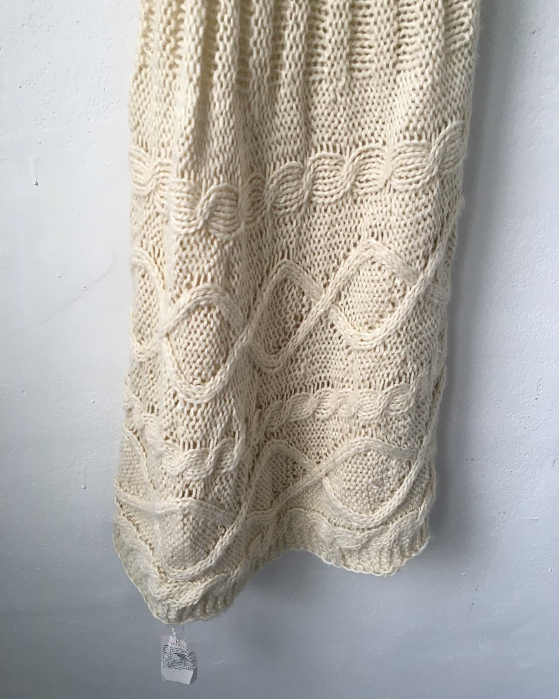 Cable pattern loose fit cape 상품이미지3