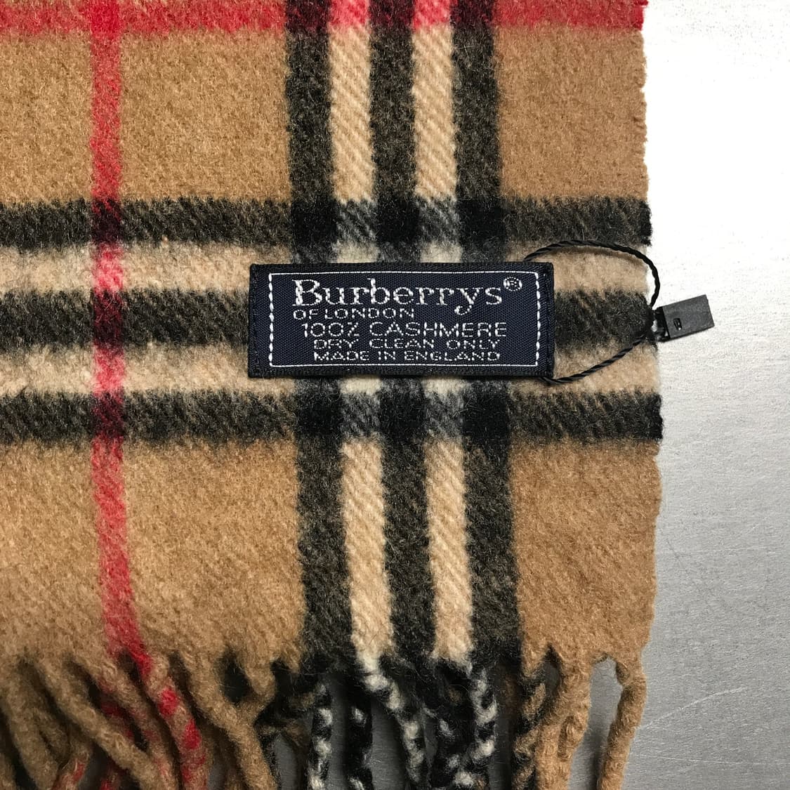 버버리 정품 캐시미어 머플러 베이지 상품이미지4