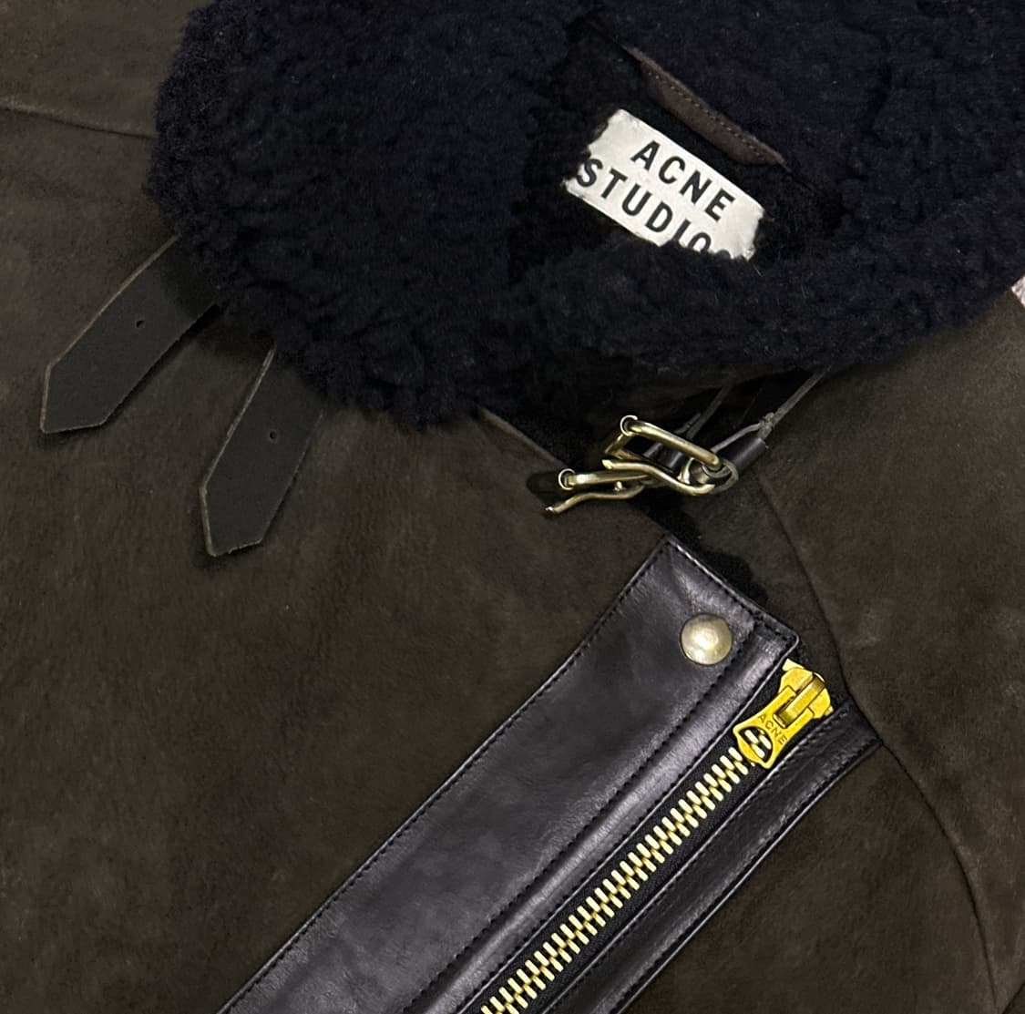 아크네 스튜디오 벨로시티 무스탕 34 상품이미지1