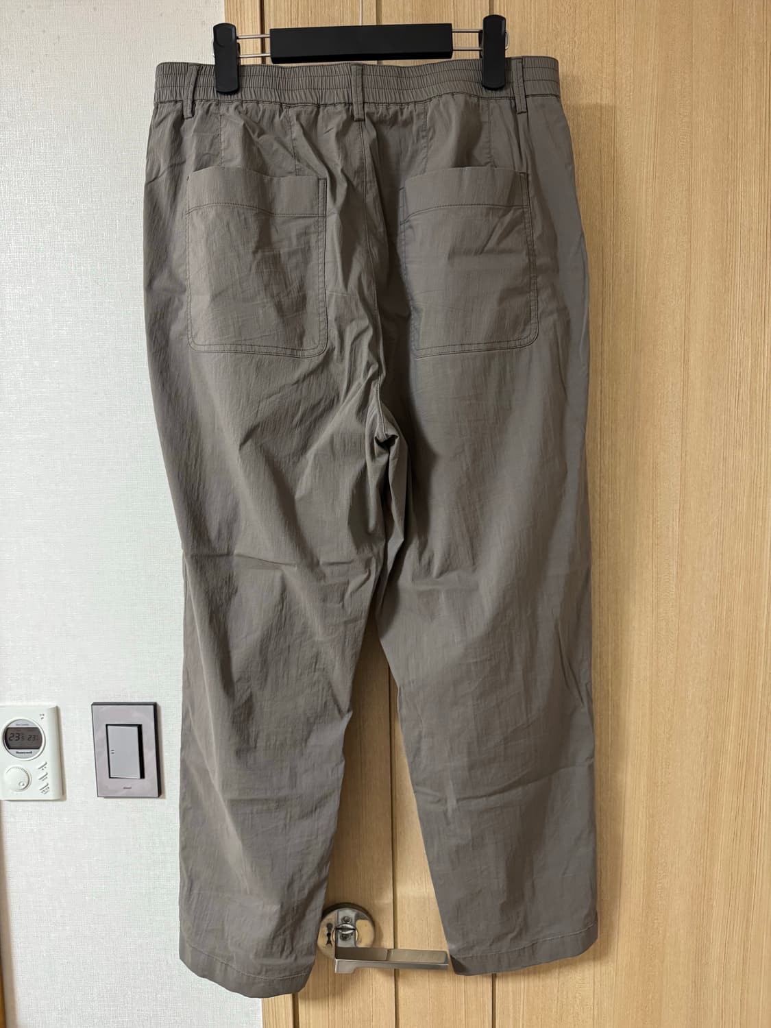 BEAKER ORIGINAL men two tuck light pants 상품이미지2