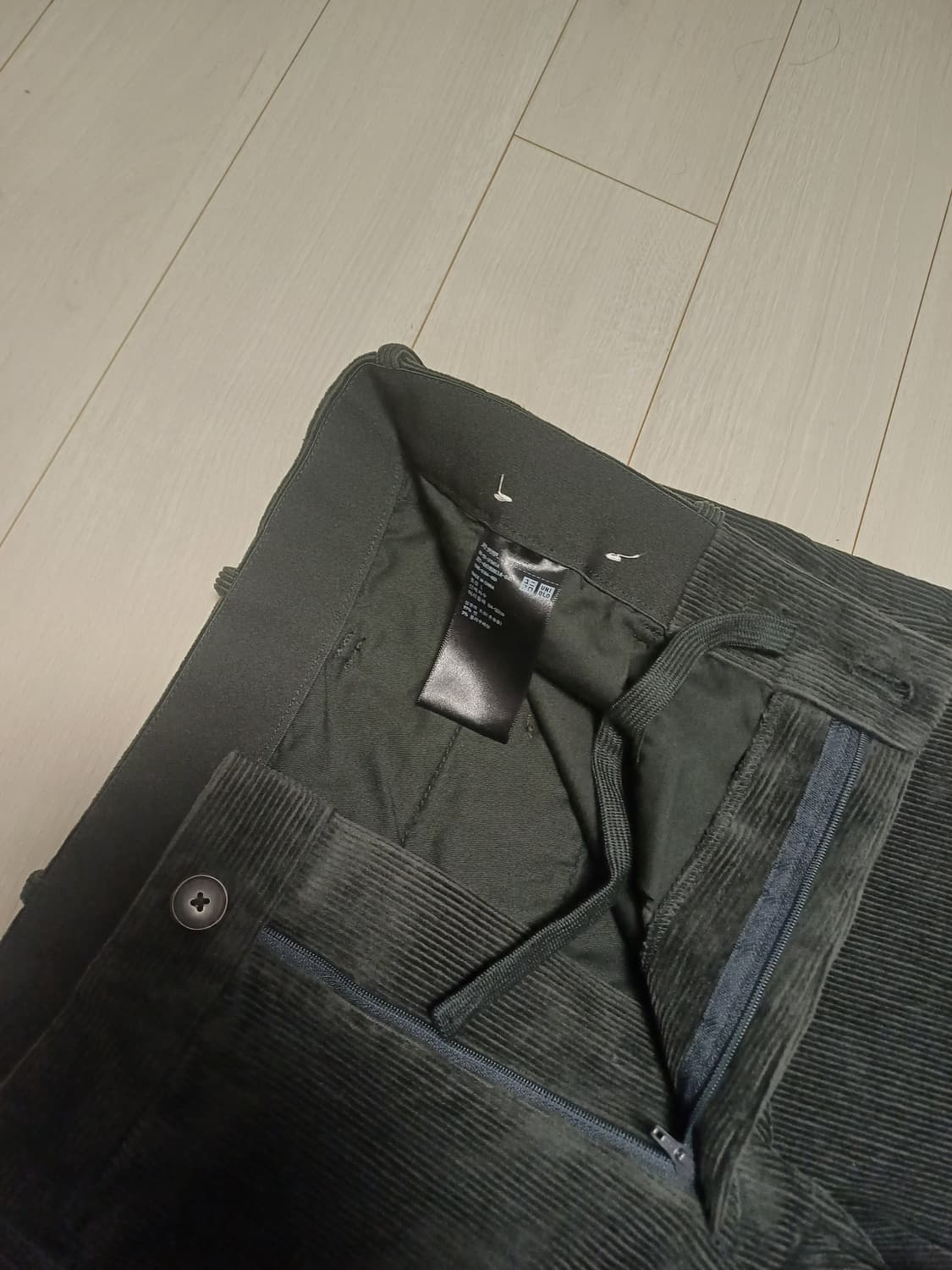 유니클로 스마트앵클 코듀로이 팬츠 상품이미지2