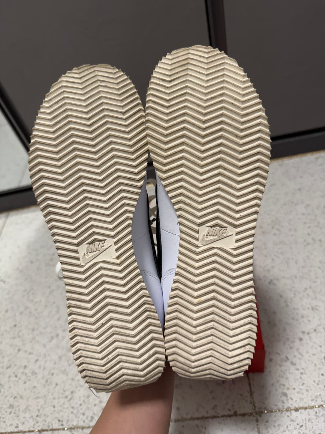 나이키 코르테즈 270 (실착 1회) 상품이미지8