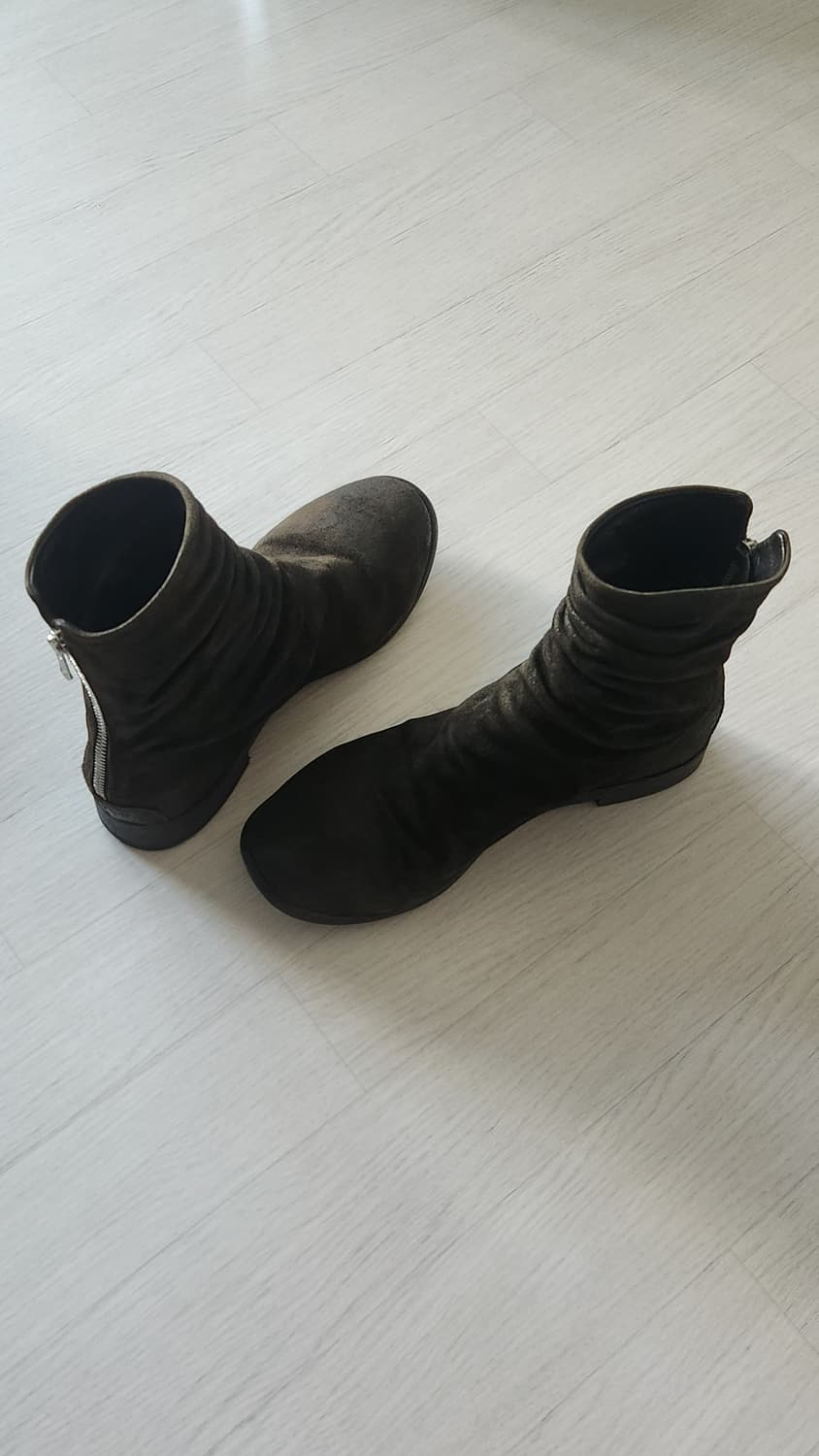 The last conspiracy waxed suede boots 상품이미지3
