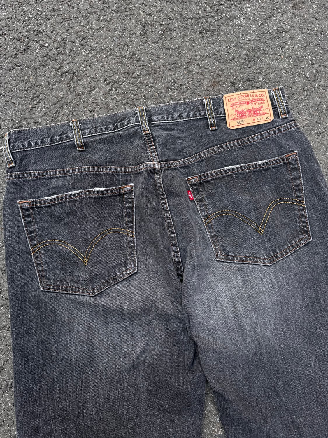 리바이스 505 워싱 레귤러 흑청 데님팬츠 (40Size)  상품이미지2