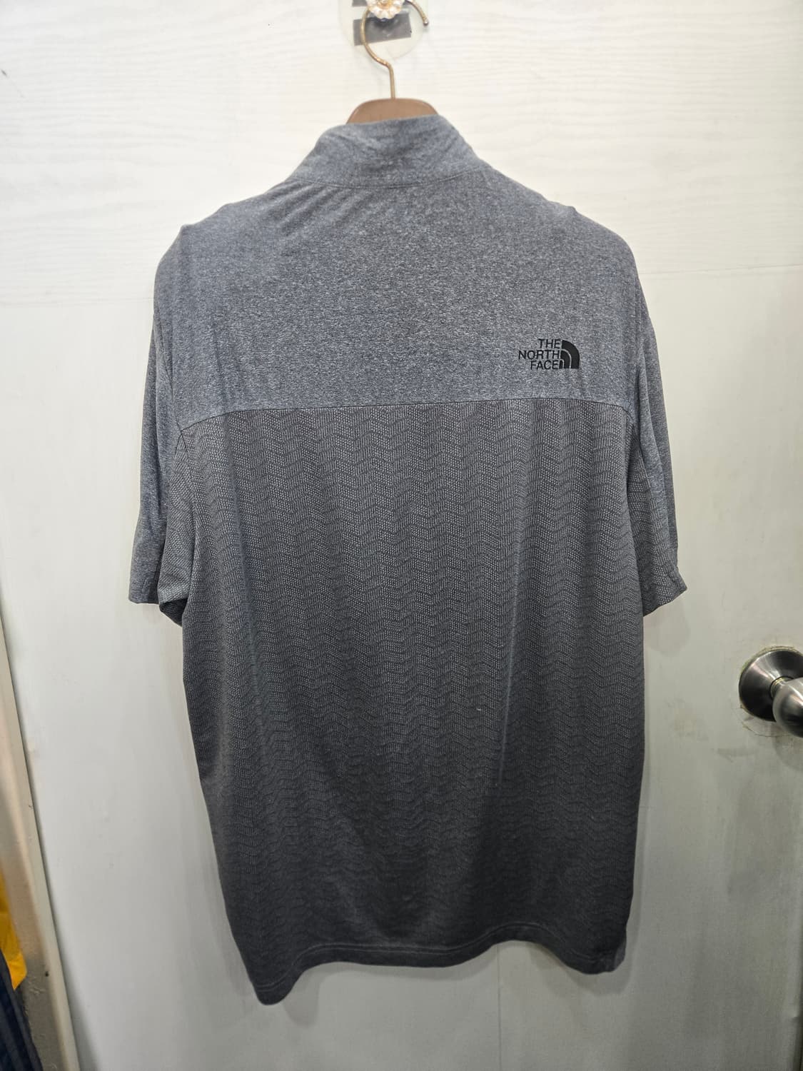 M,95) THE NORTH FACE 노스페이스 반팔티셔츠! 그레이&블랙 상품이미지4