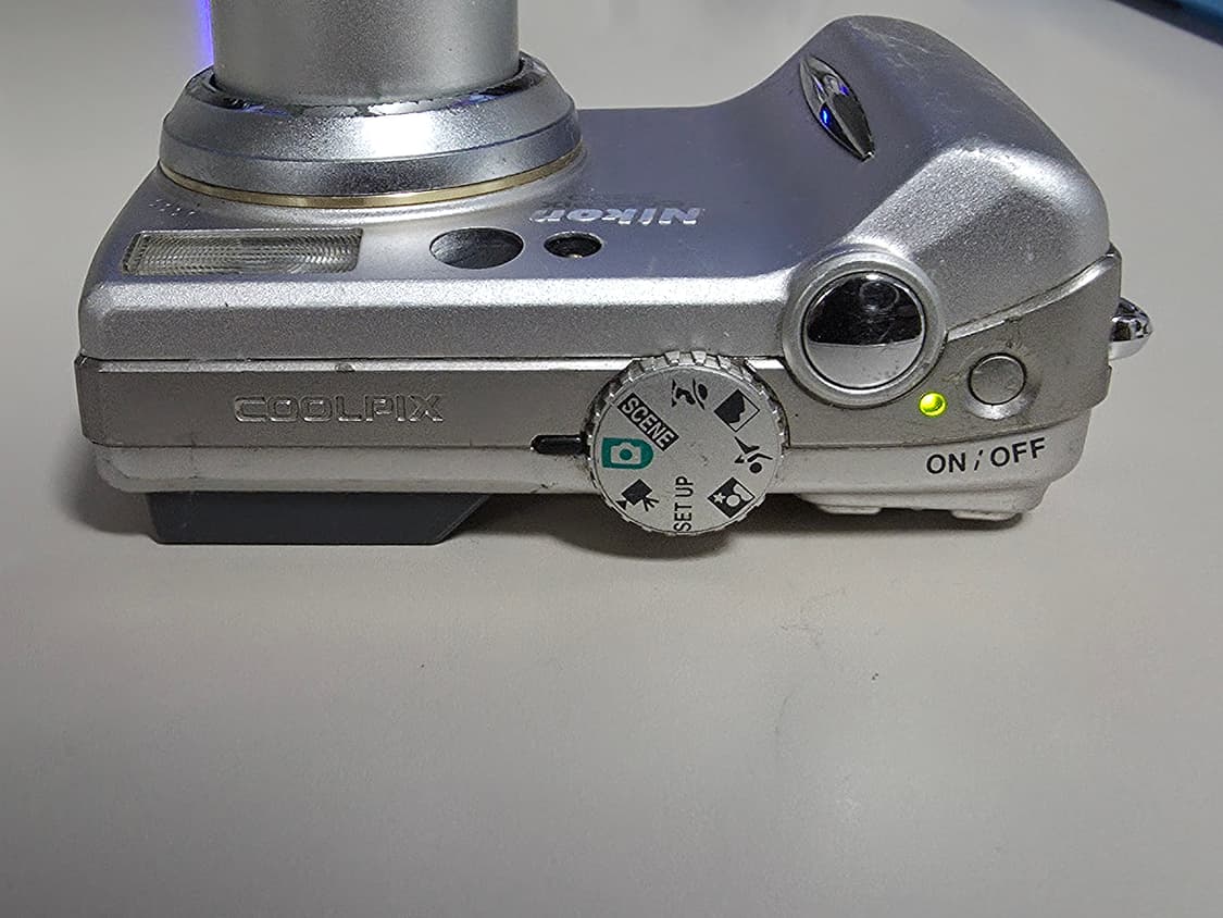 니콘 쿨픽스 5200 빈티지 디지털카메라 상품이미지2