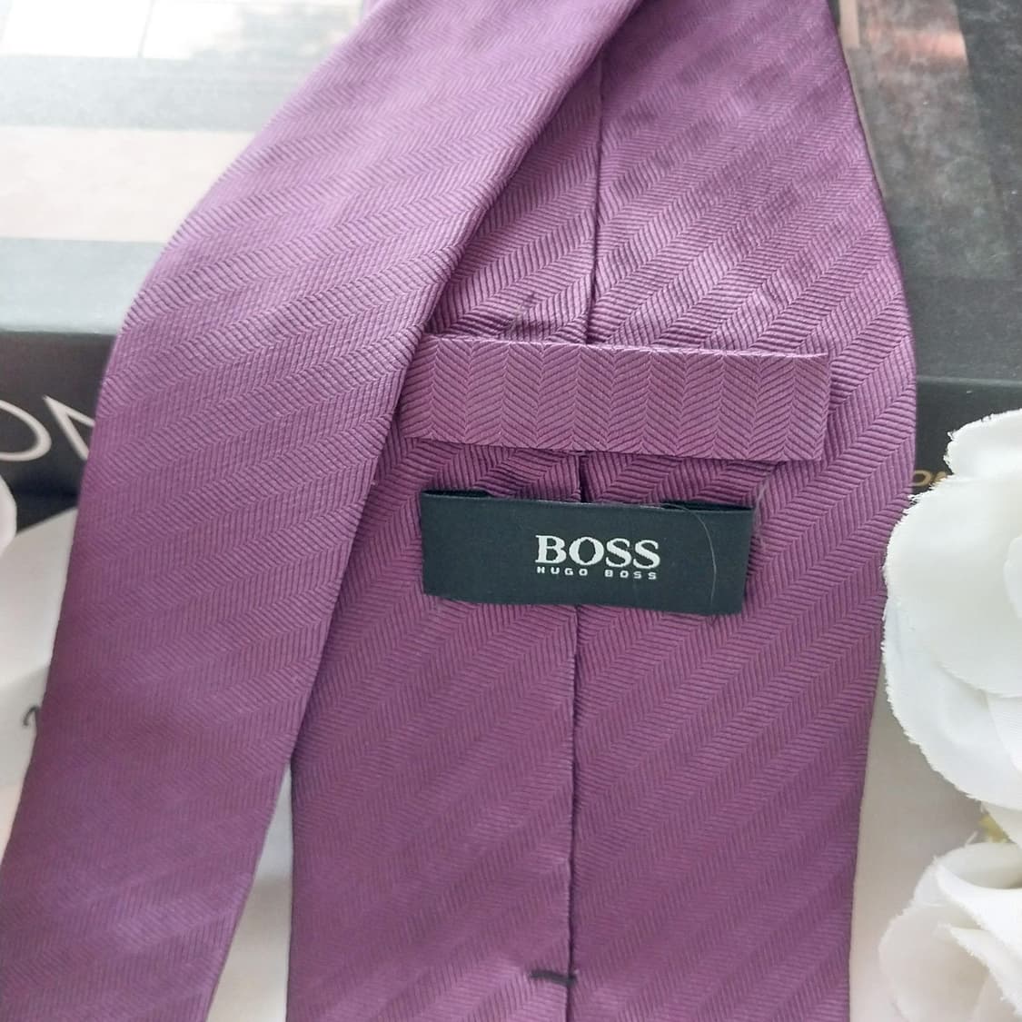 휴고보스 실크 퍼플 헤링본 넥타이 9cm B등급 K1159
 상품이미지4