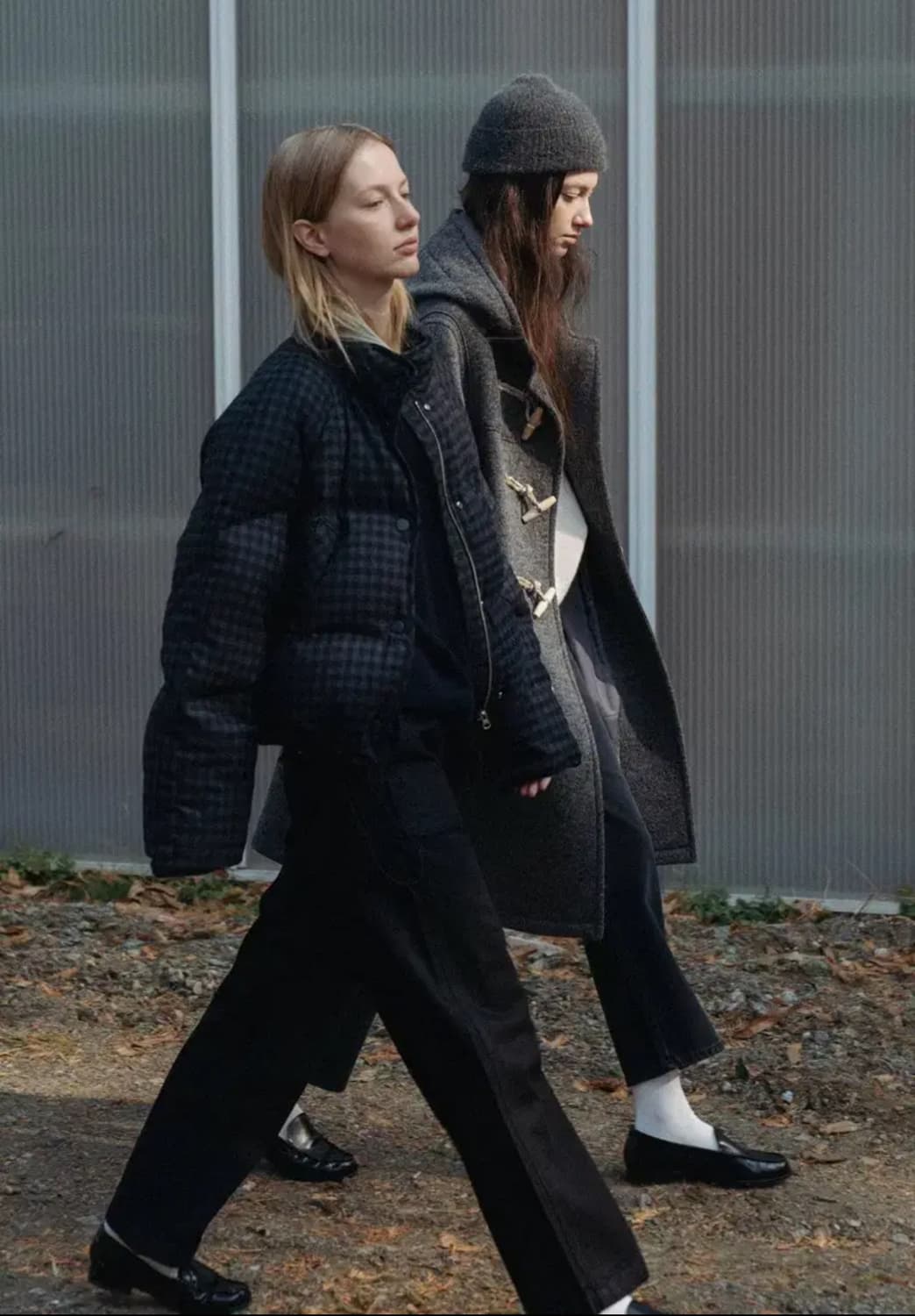 낫띵리튼 패딩 상품이미지5